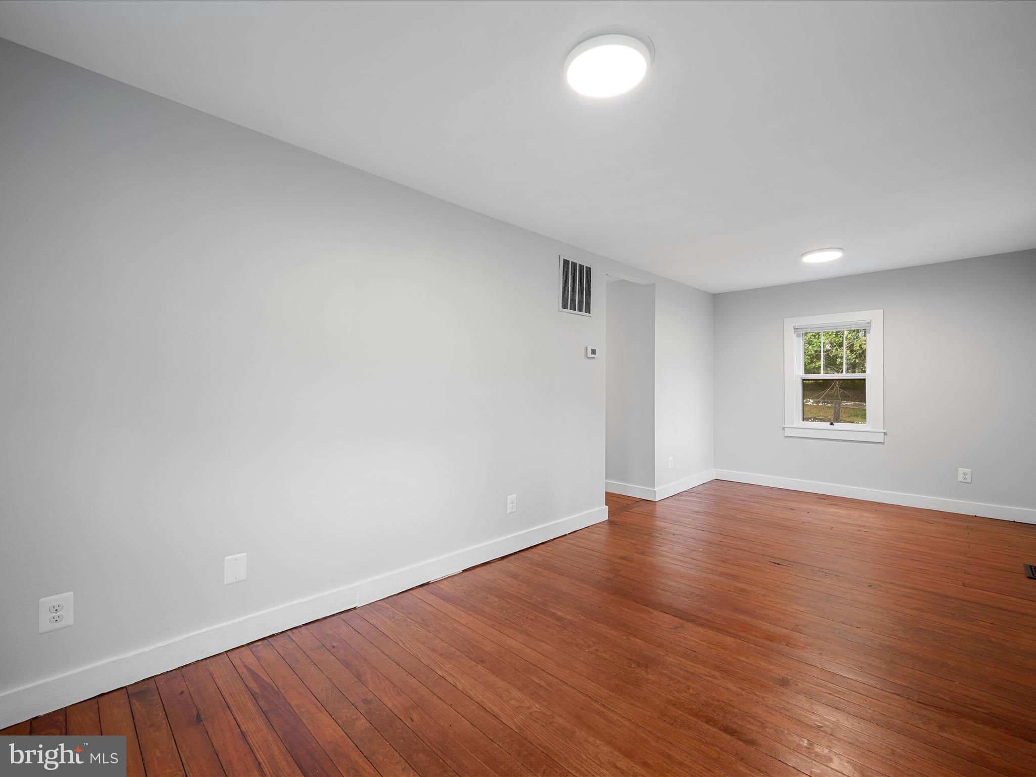 LOVE - Residential Lease