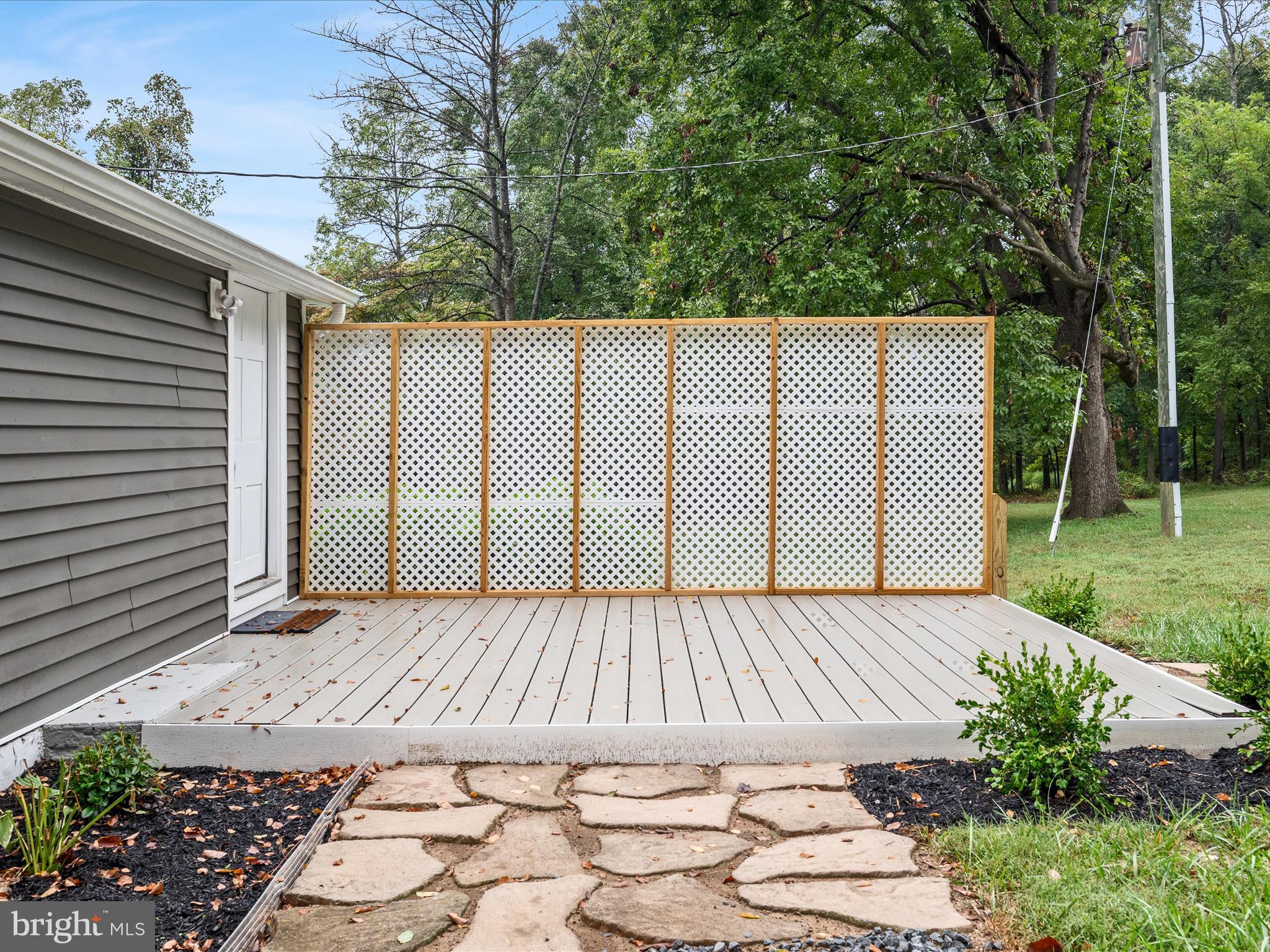 LOVE - Residential Lease