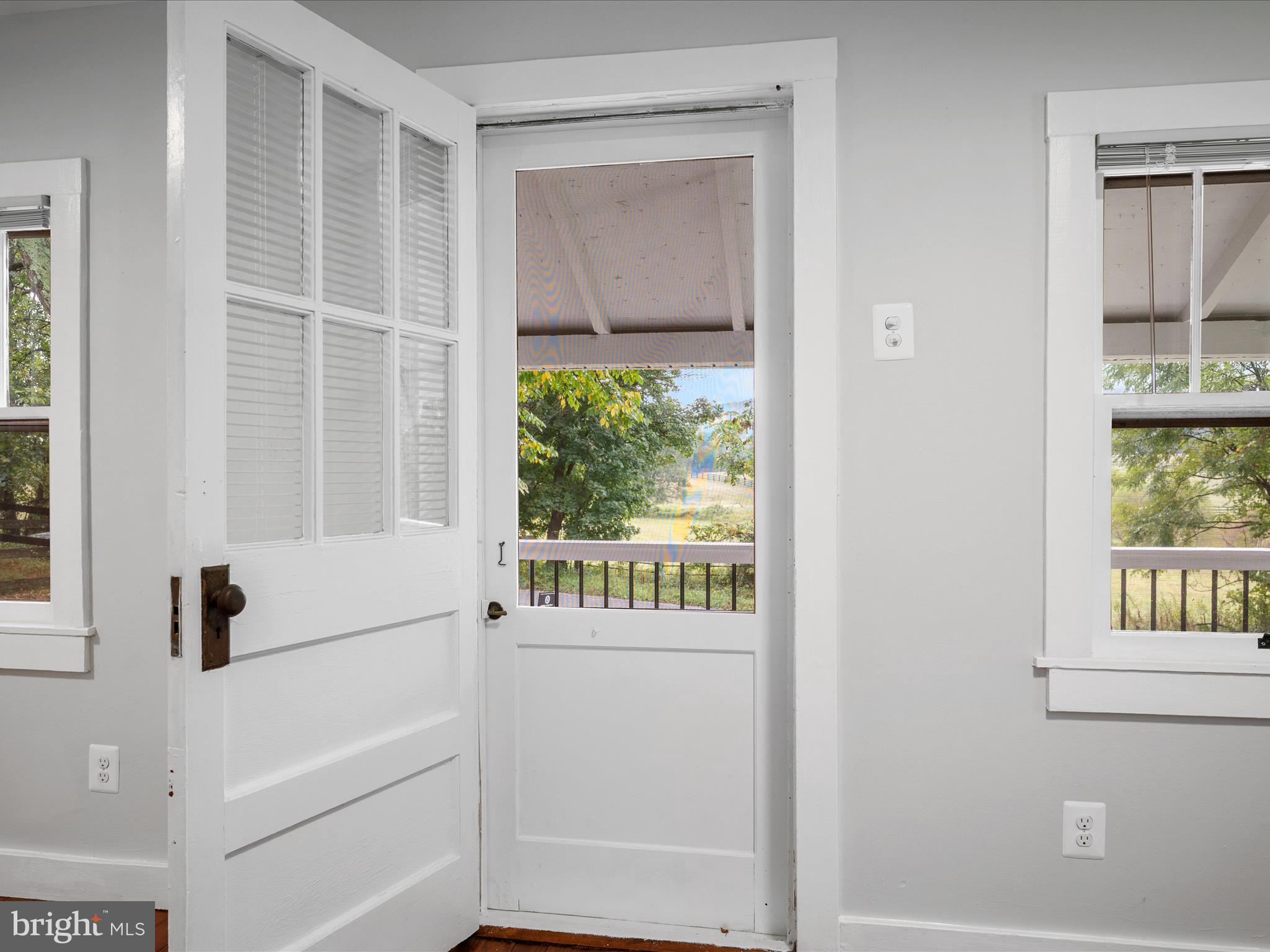 LOVE - Residential Lease