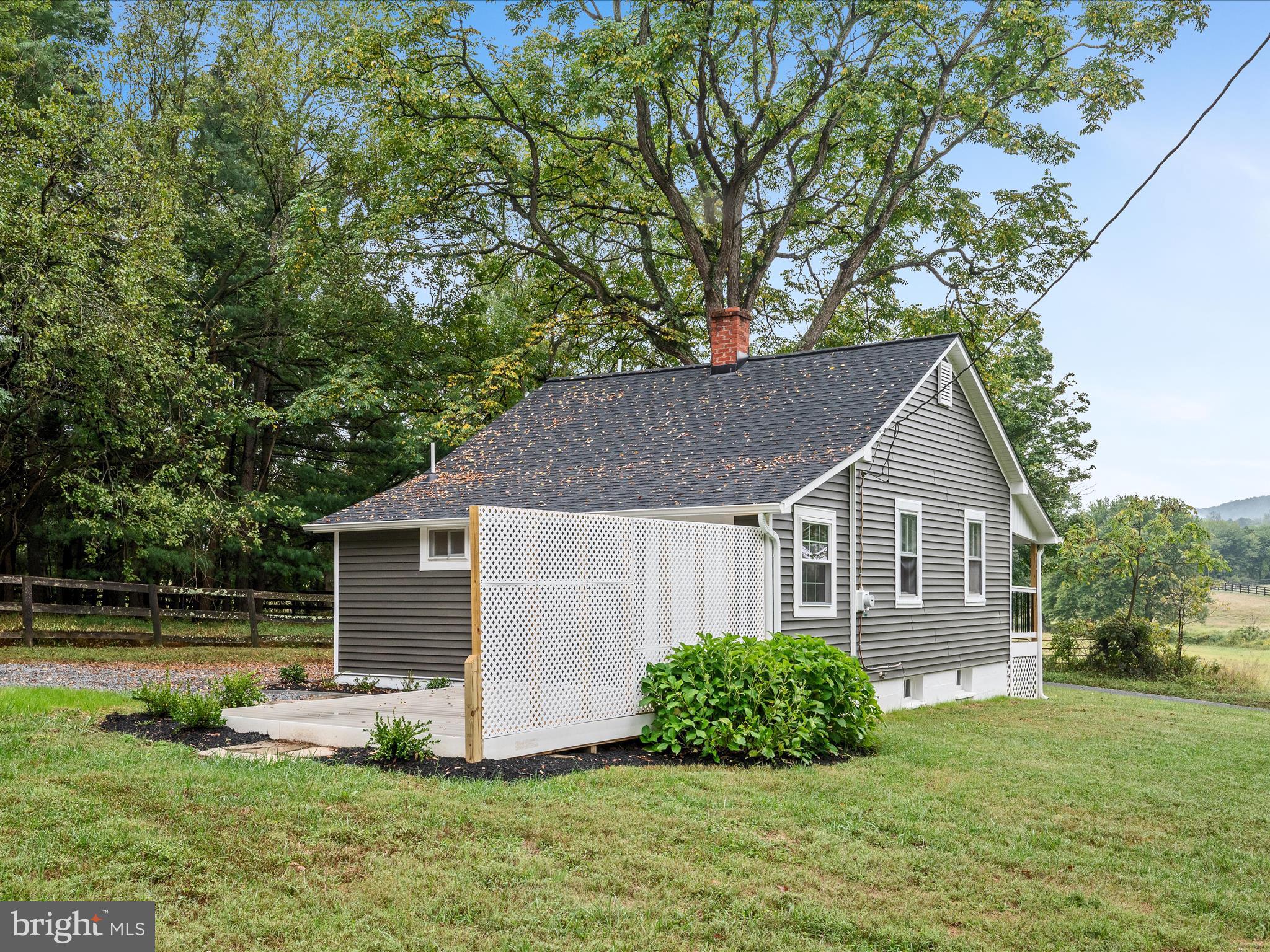 LOVE - Residential Lease