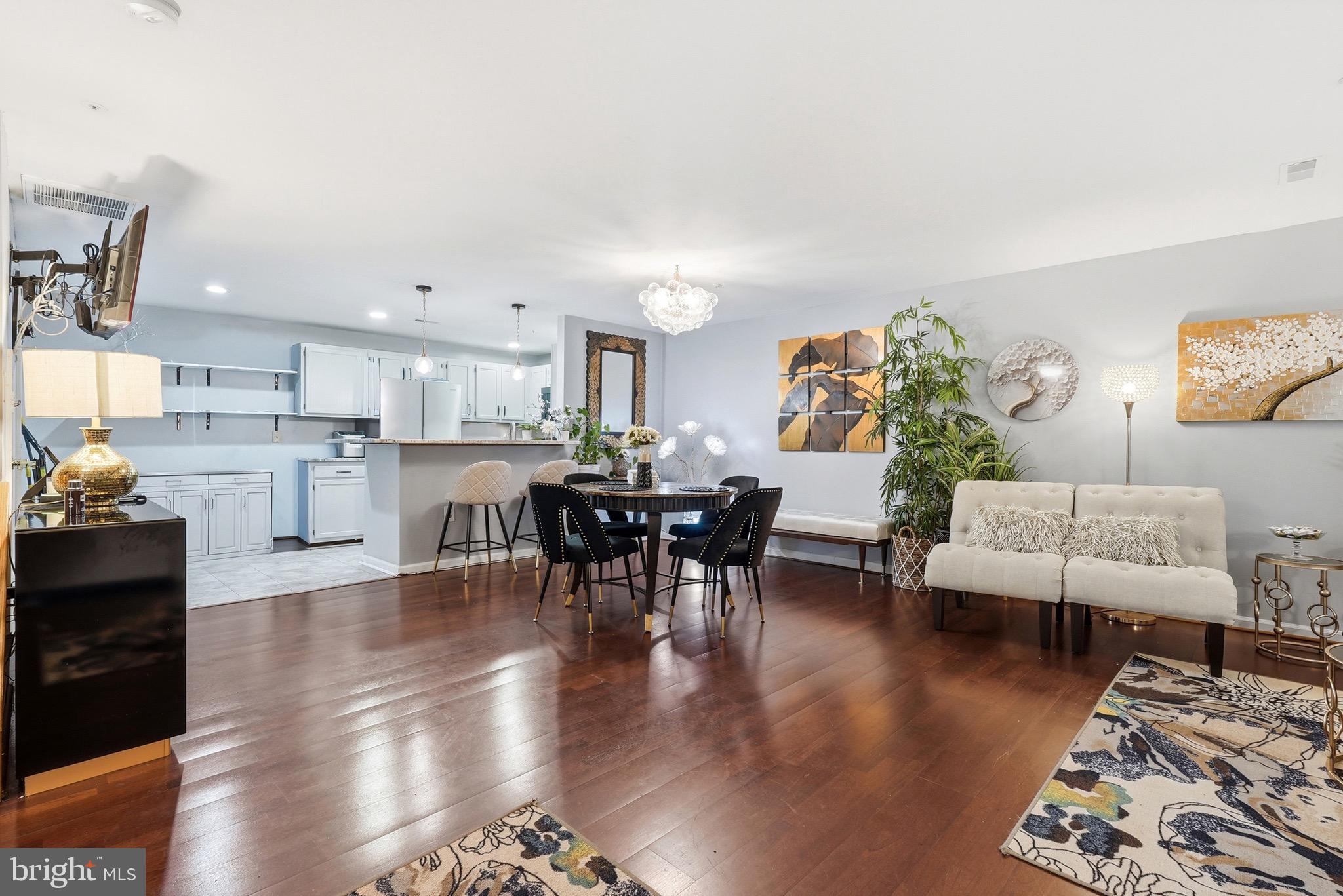 4602 DEEPWOOD COURT 86D