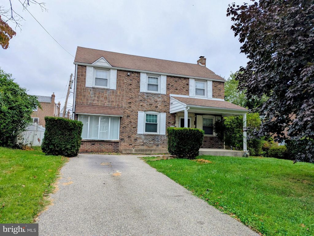 Photo of 909 Kenwood Road, DREXEL HILL, PA 19026 (MLS # PADE2101506)