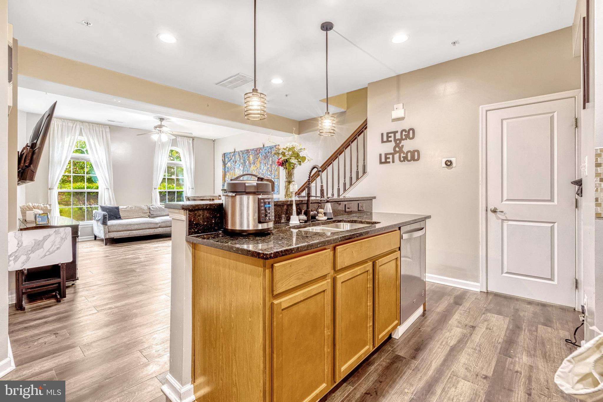 SOMERSET CONDO - Residential