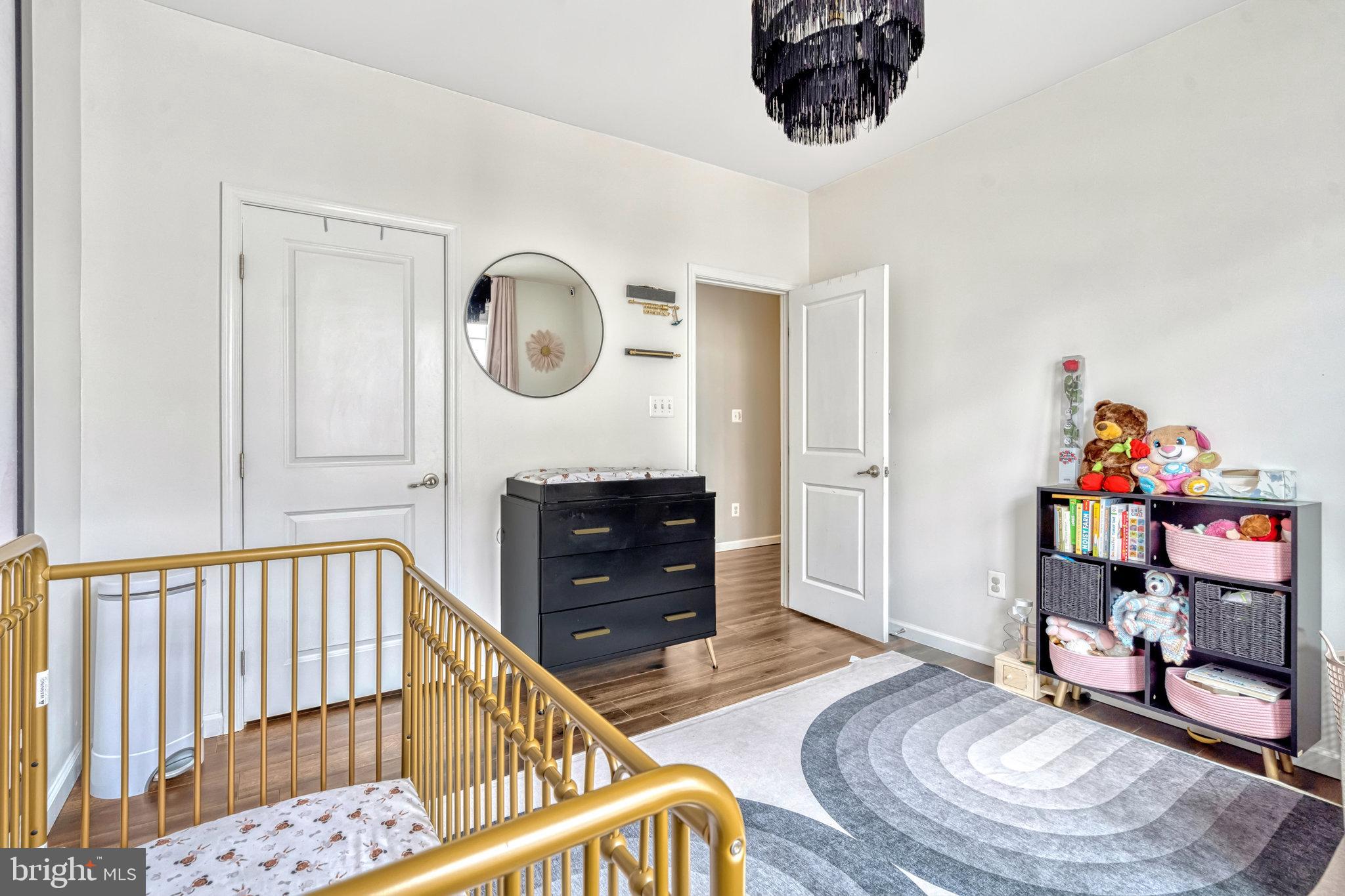 SOMERSET CONDO - Residential