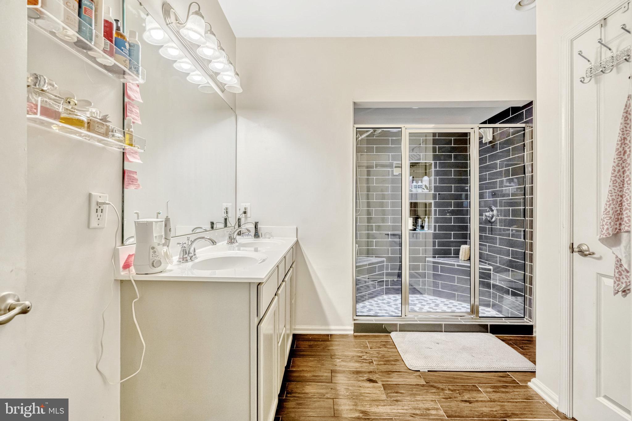 SOMERSET CONDO - Residential