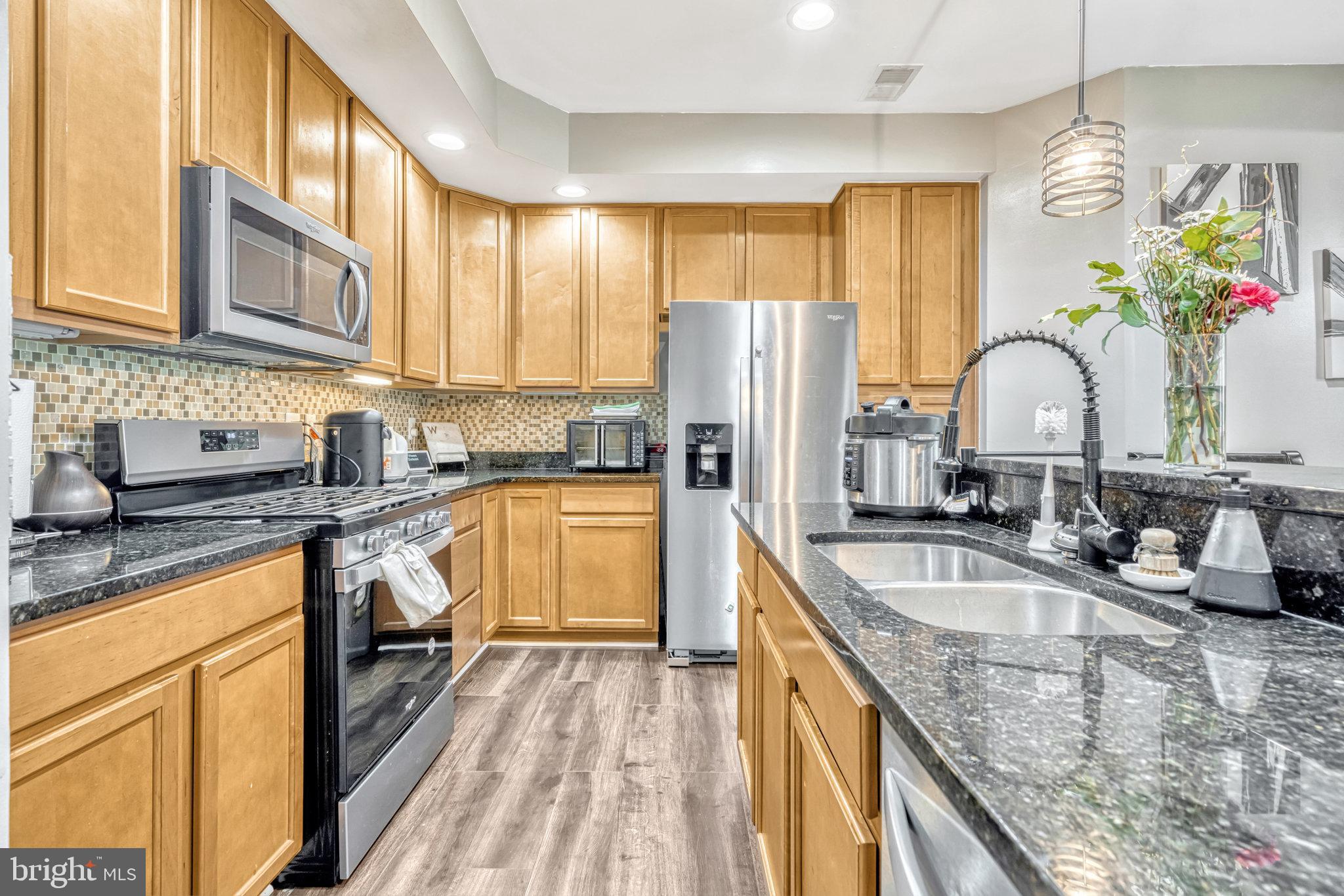 SOMERSET CONDO - Residential