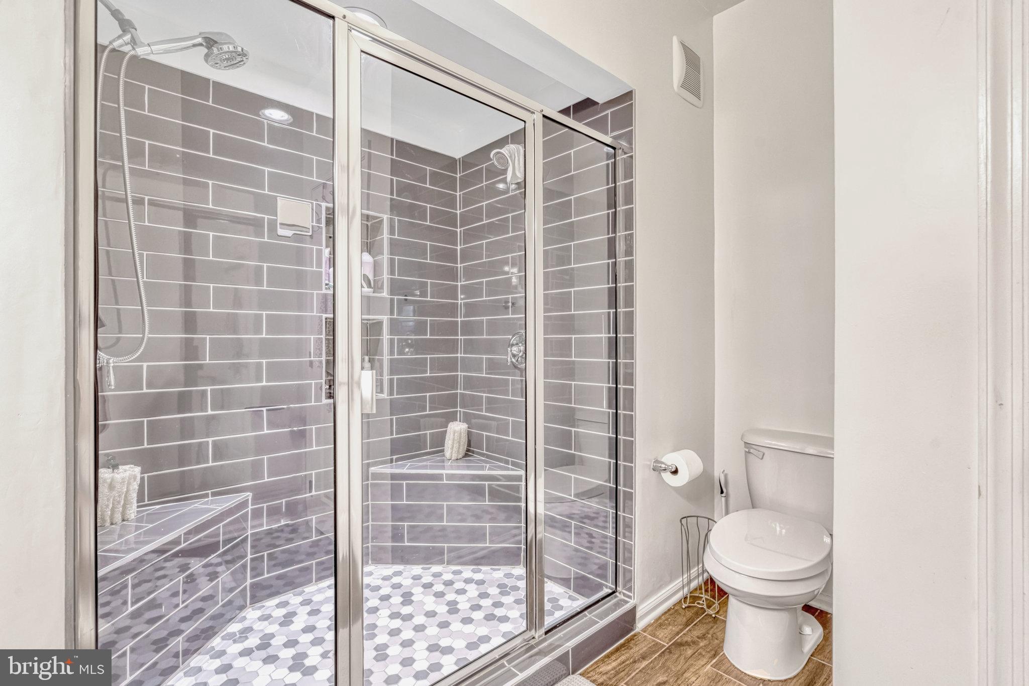 SOMERSET CONDO - Residential