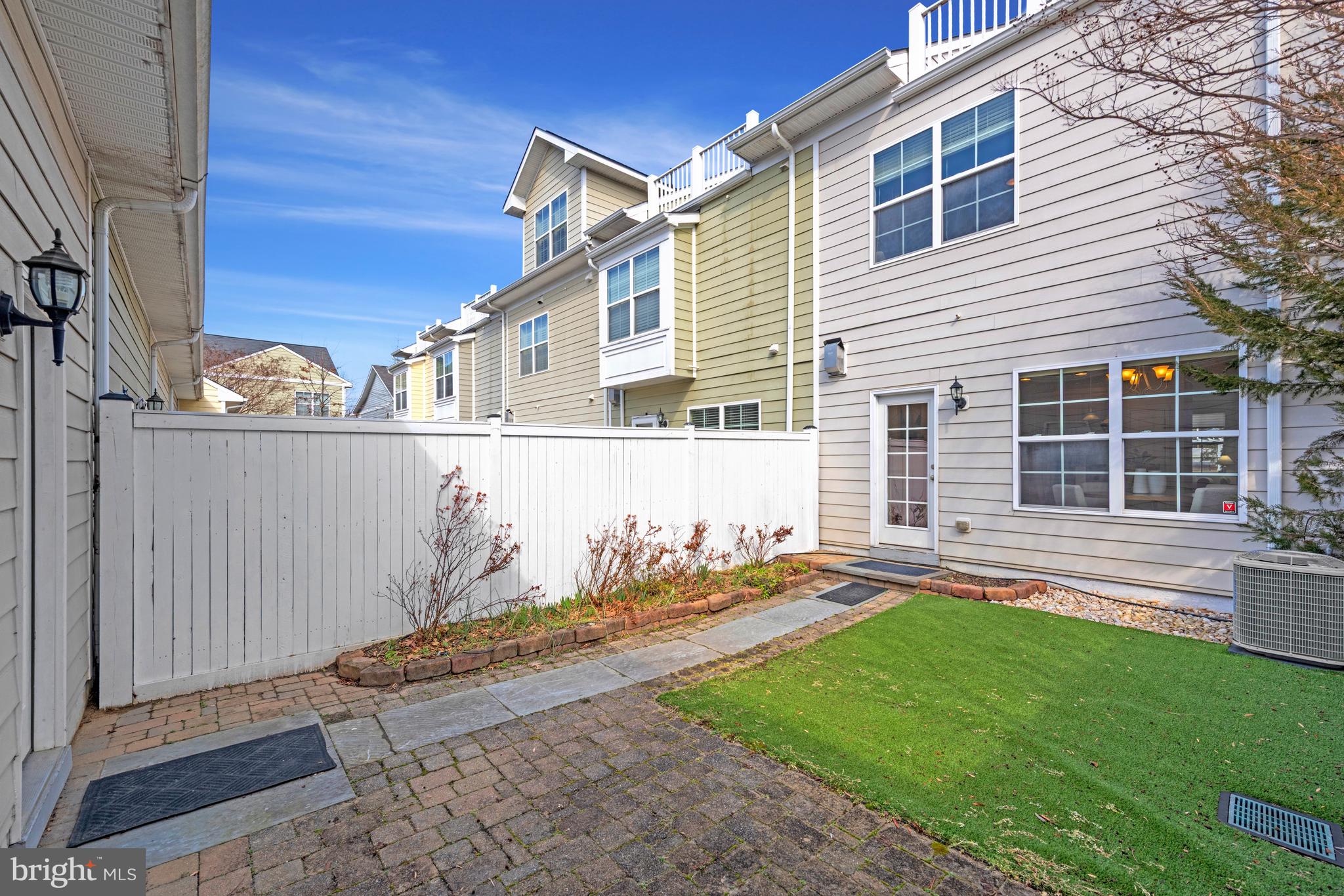 BOUCHER PLACE - Residential