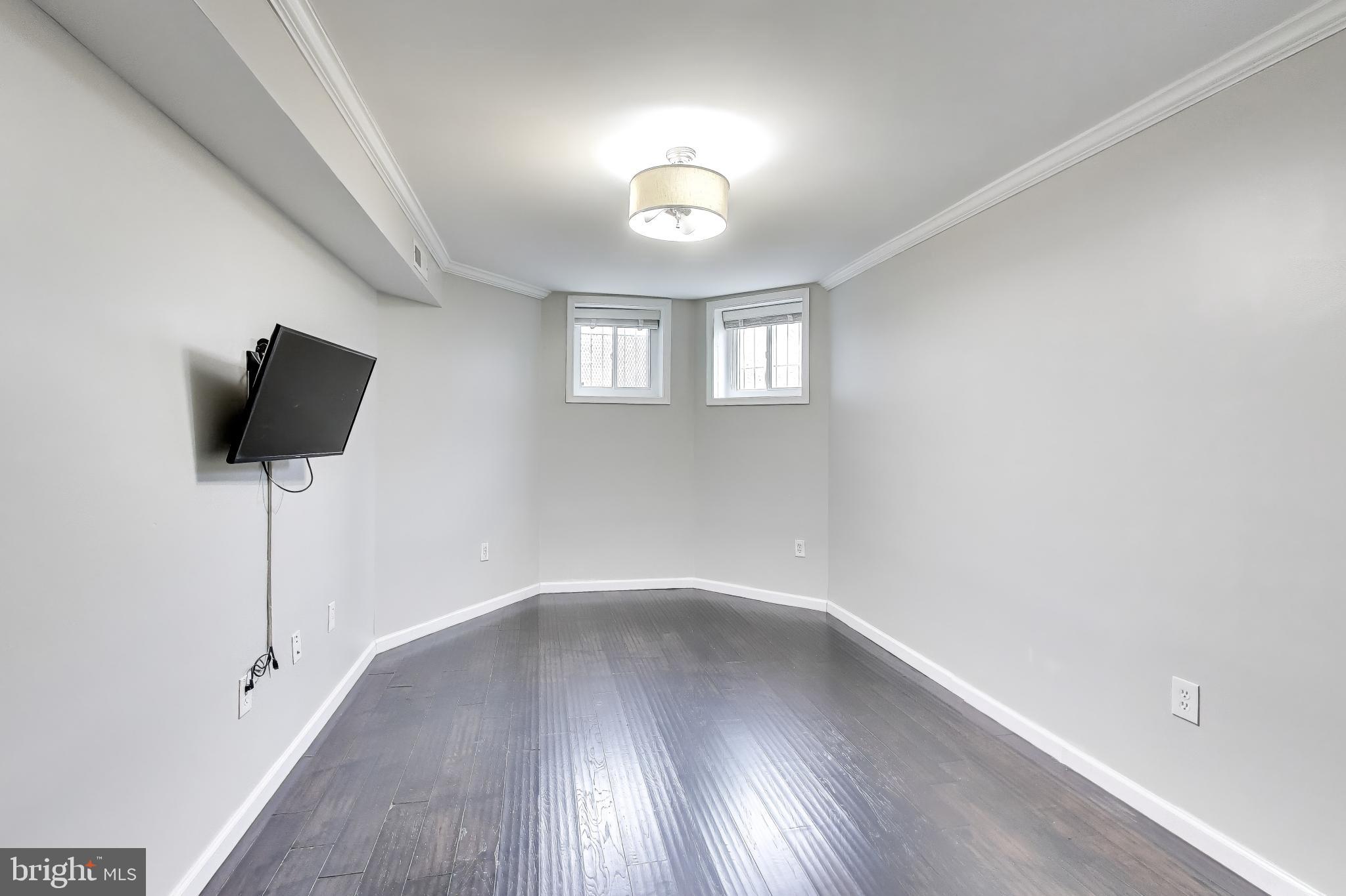 1724 21ST STREET NW 1