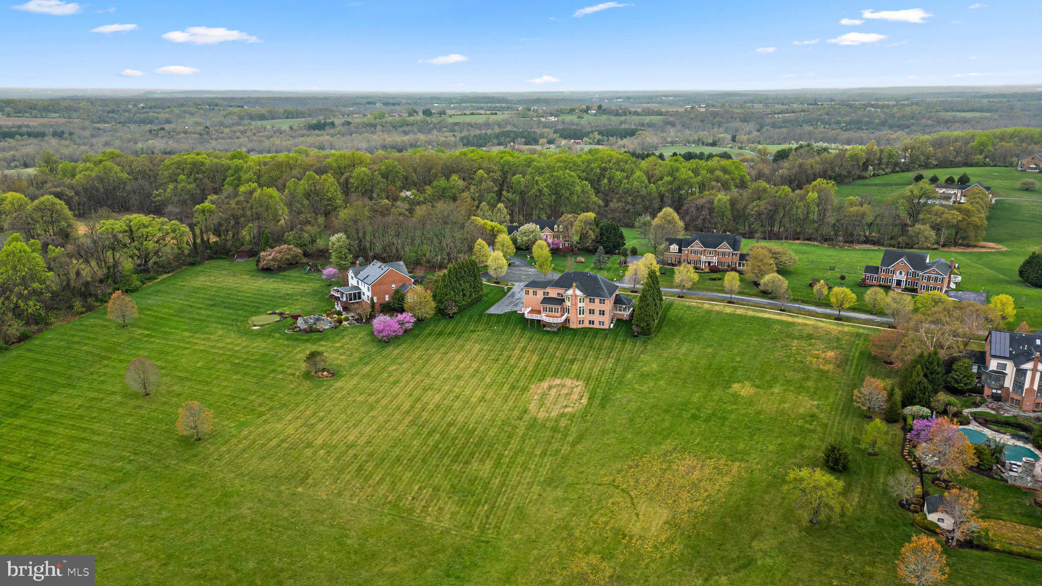 FINEGAN FARM - Residential