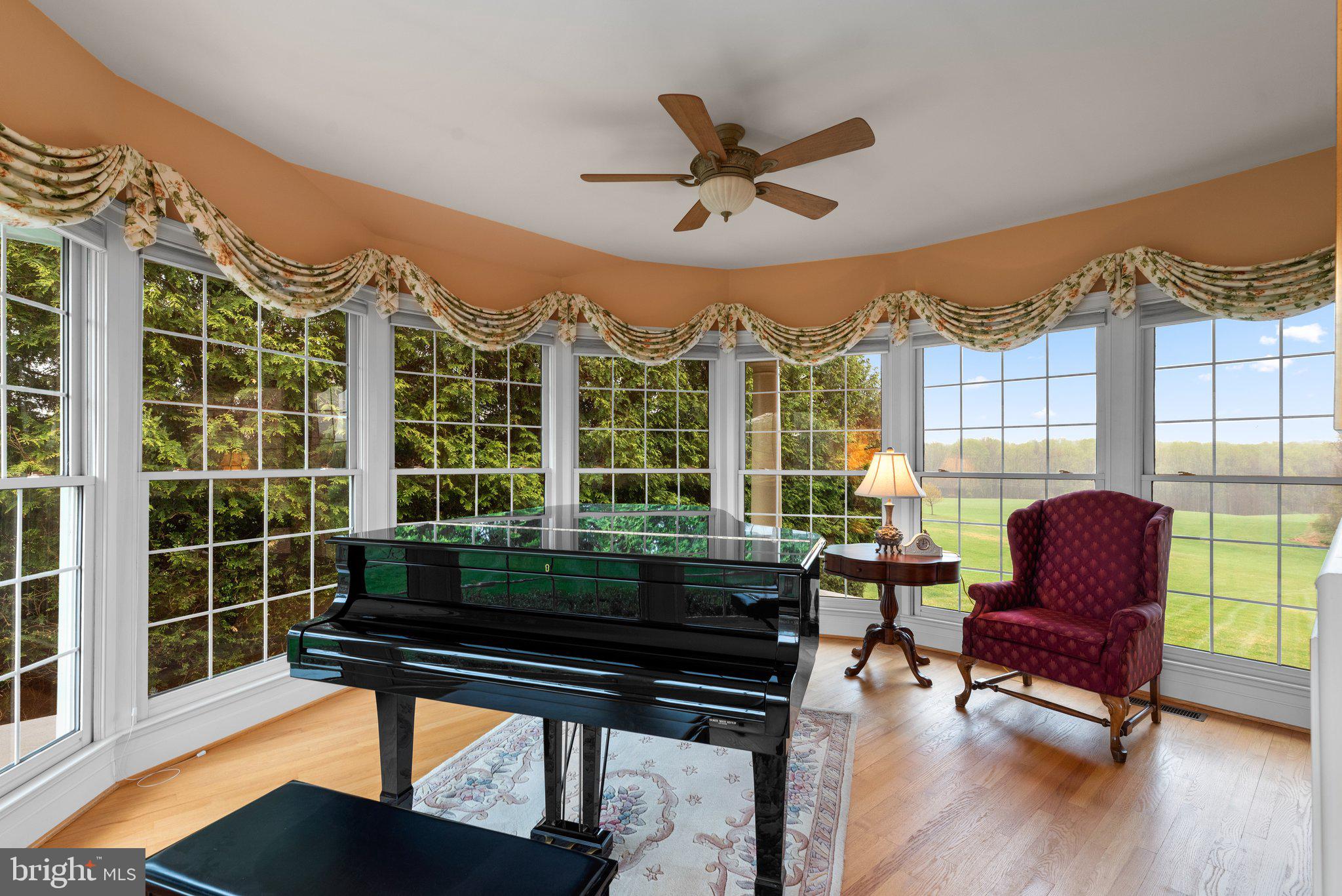 FINEGAN FARM - Residential