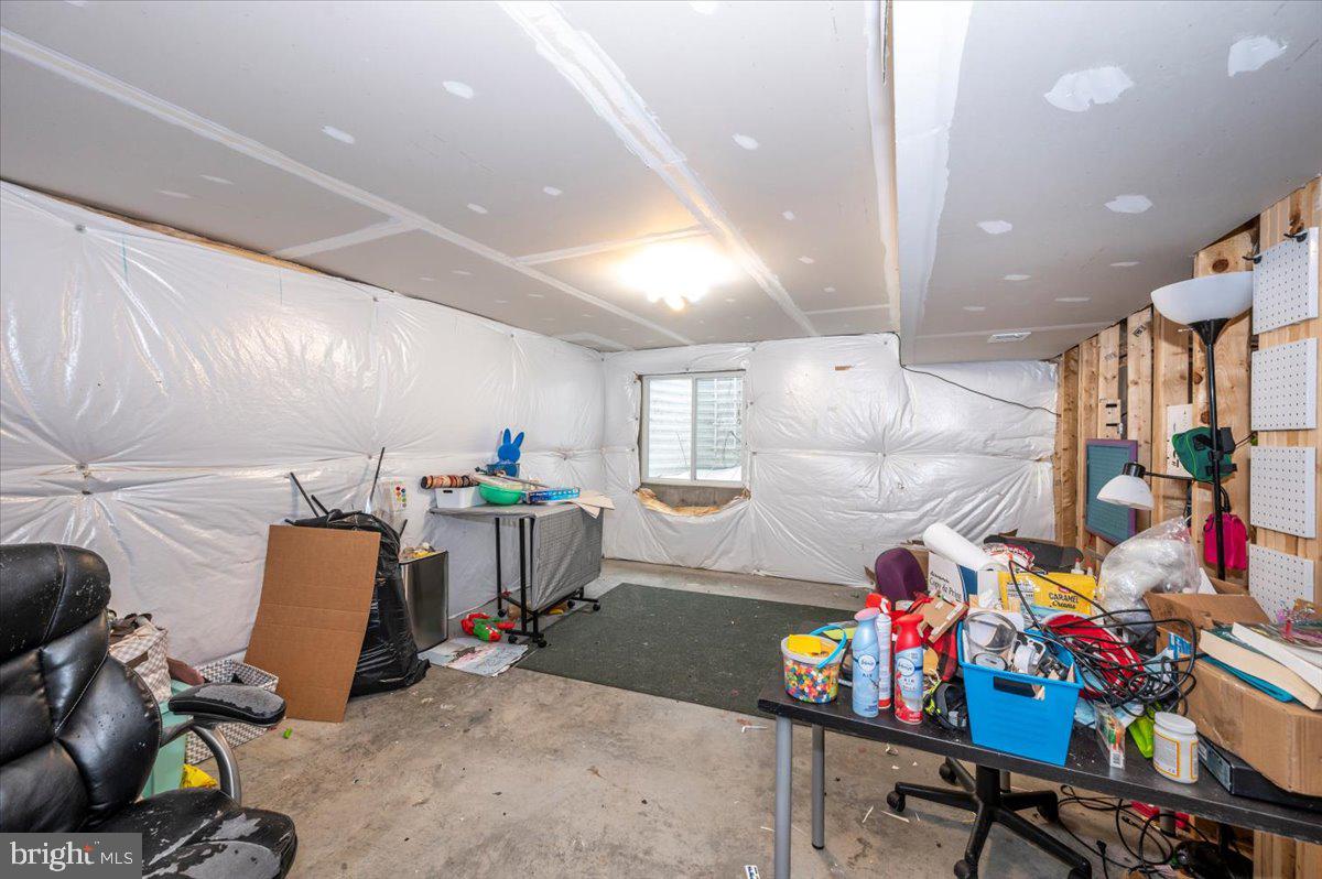 STONEBROOK VILLAGE - Residential