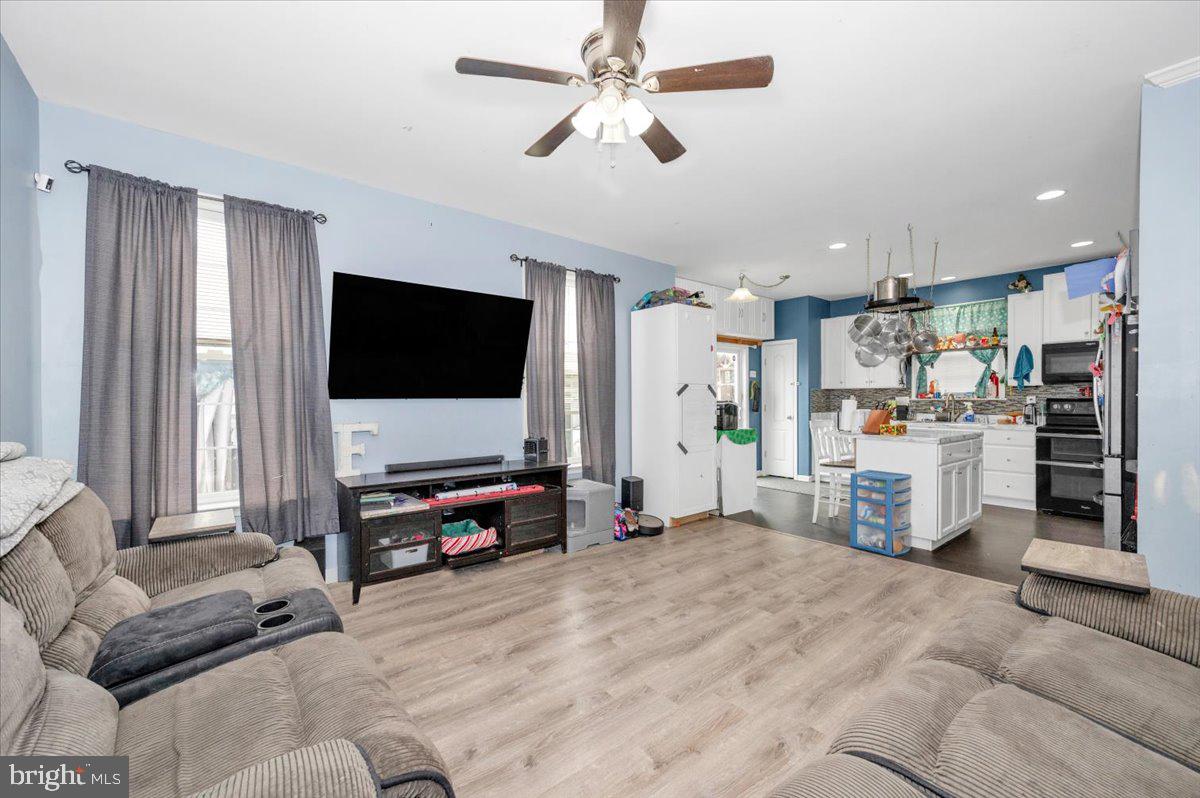 STONEBROOK VILLAGE - Residential