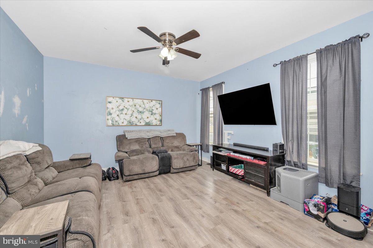 STONEBROOK VILLAGE - Residential