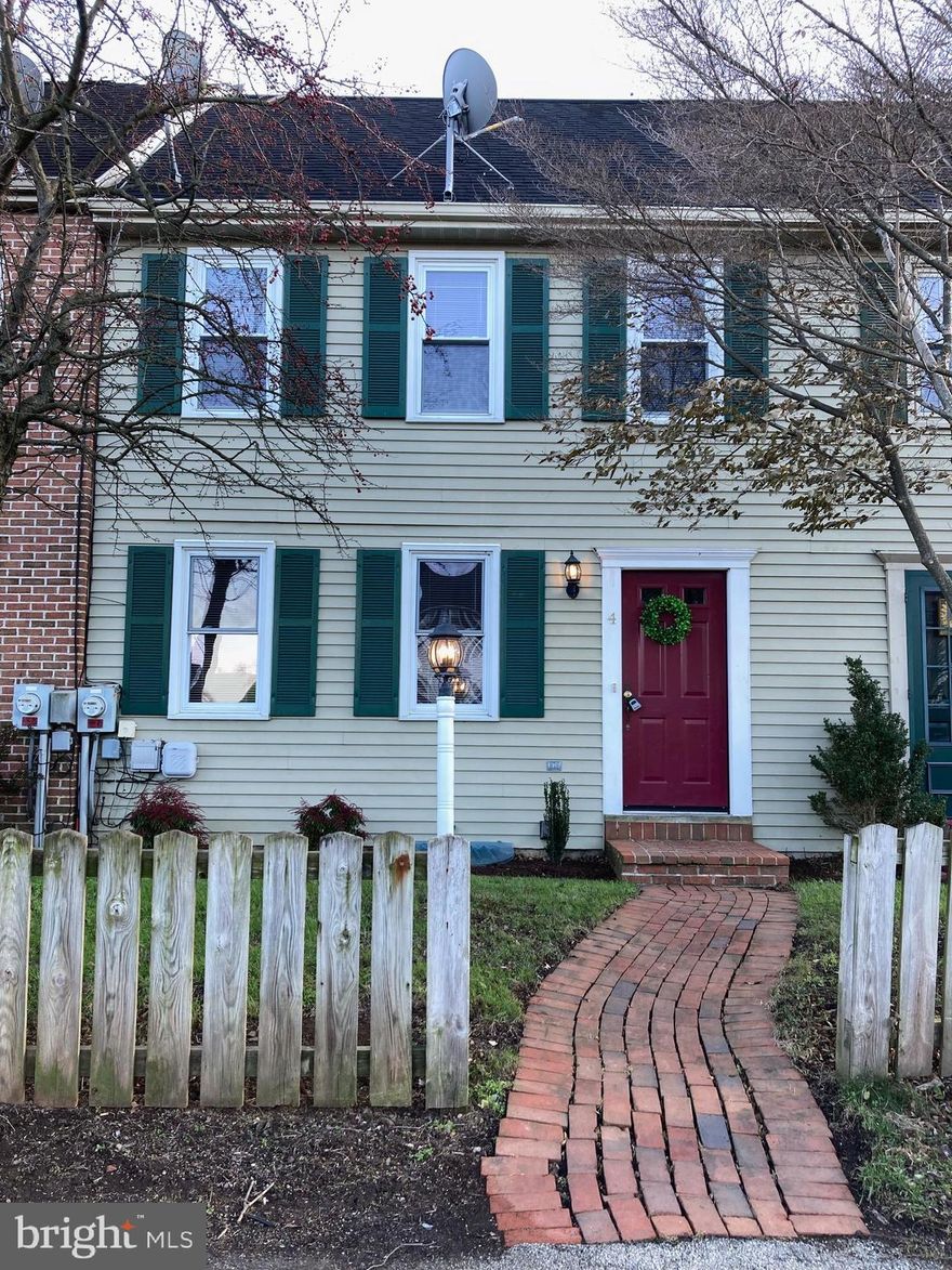 2 Bedroom, 1.5 Bath townhouse in Ephrata School District. Attic loft. Recently remodeled, fresh paint, new appliances, laundry hook up in basement and utility shed. Like new!

Utilities/Services Included: water, sewer, & HOA fees.

Appliances Included: Refrigerator, Electric oven/range & microwave, washer & dryer (not warranted).

Heating/Cooling: Electric baseboard & splits, central air, electric hot water.

Pet Policy: 1 pet under 30 lbs, $500 Non-Refundable pet fee and $35/month/pet.

For more information, application requirements and our current list of available rentals - check our website.