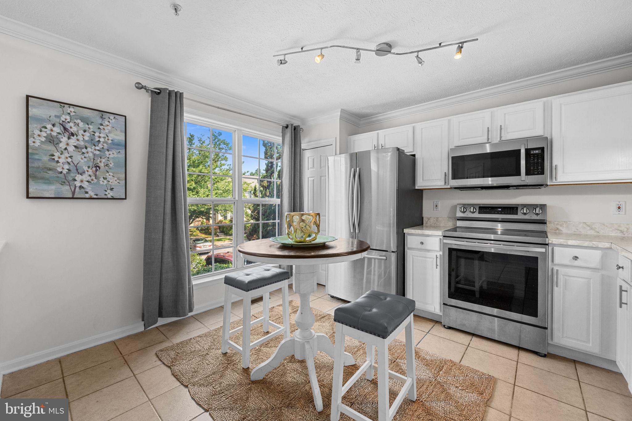 4703 BUXTON CIRCLE