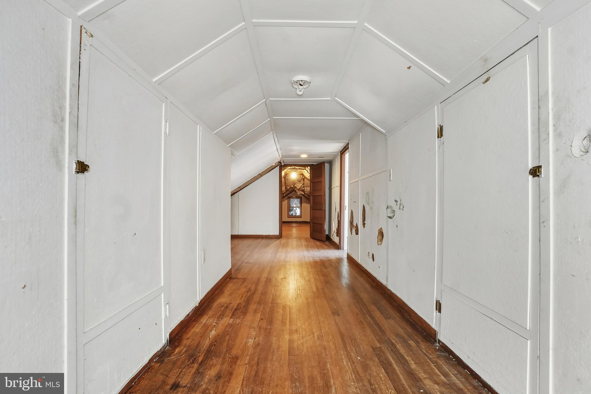 TAKOMA - Residential