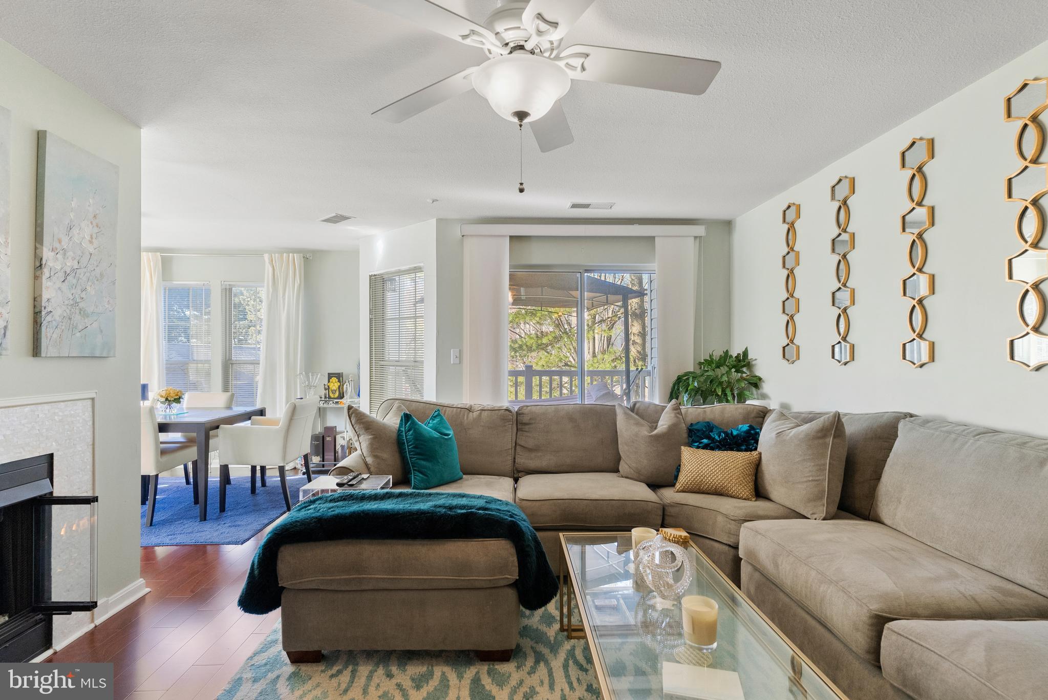 VILLAGE OF LONG REACH - Residential