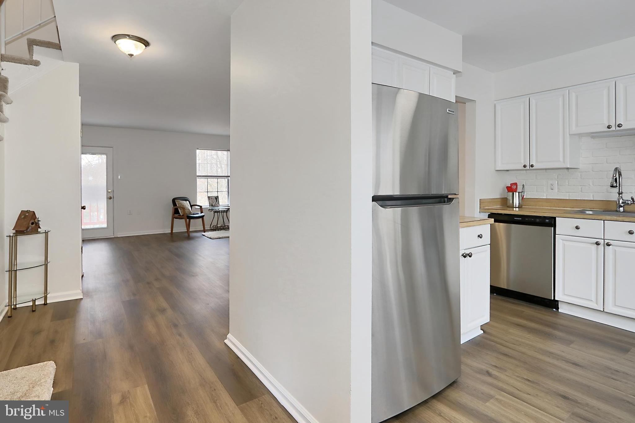 LAKE RIDGE - Residential Lease