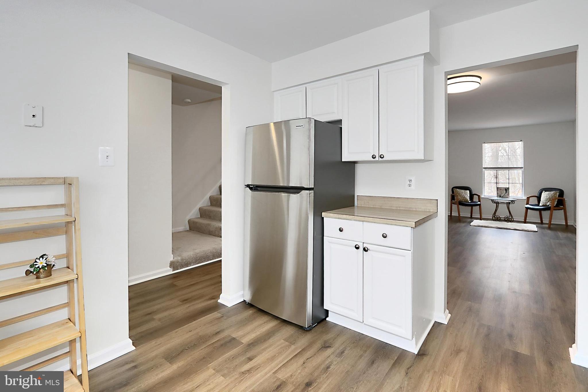 LAKE RIDGE - Residential Lease