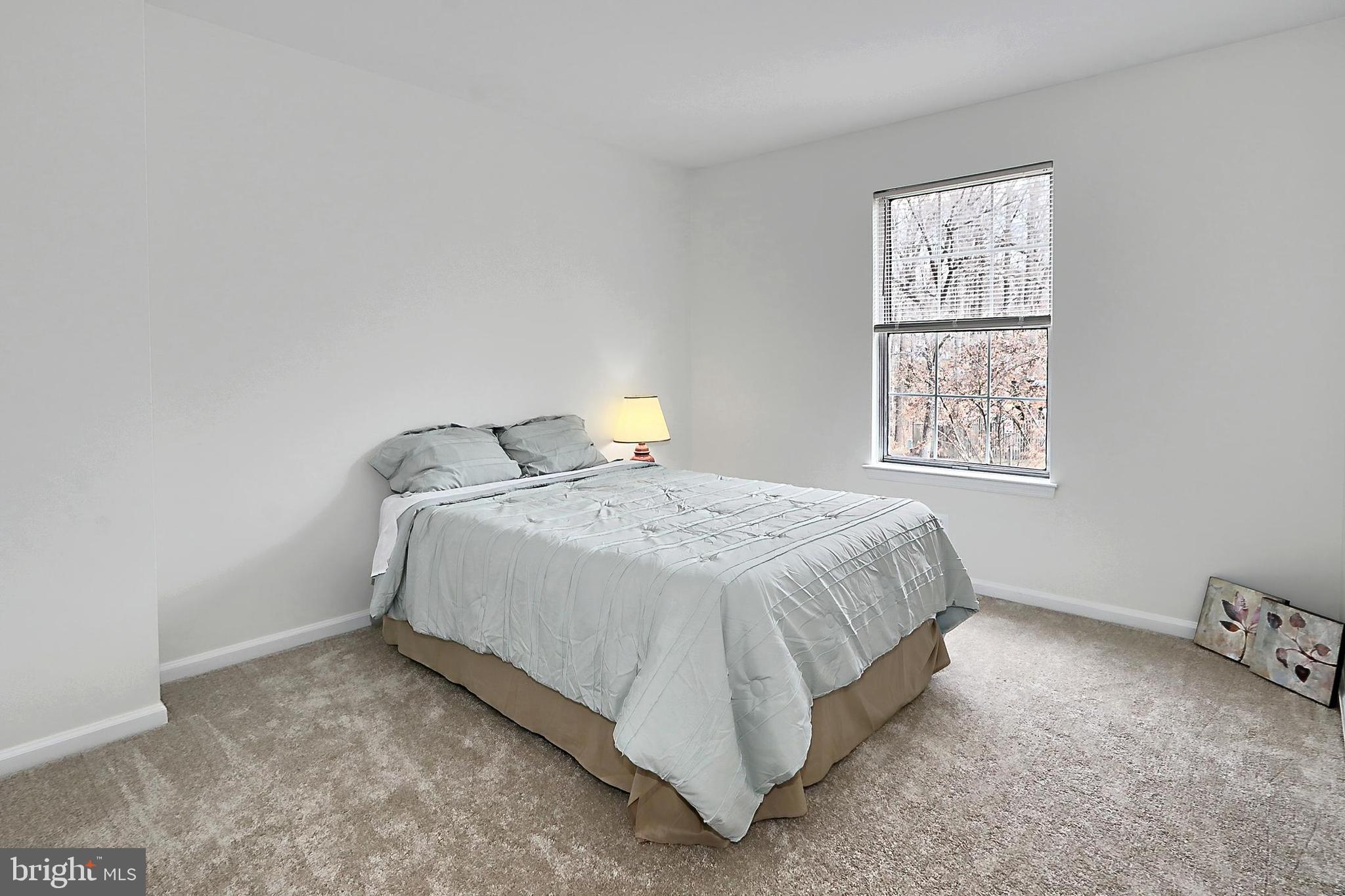 LAKE RIDGE - Residential Lease