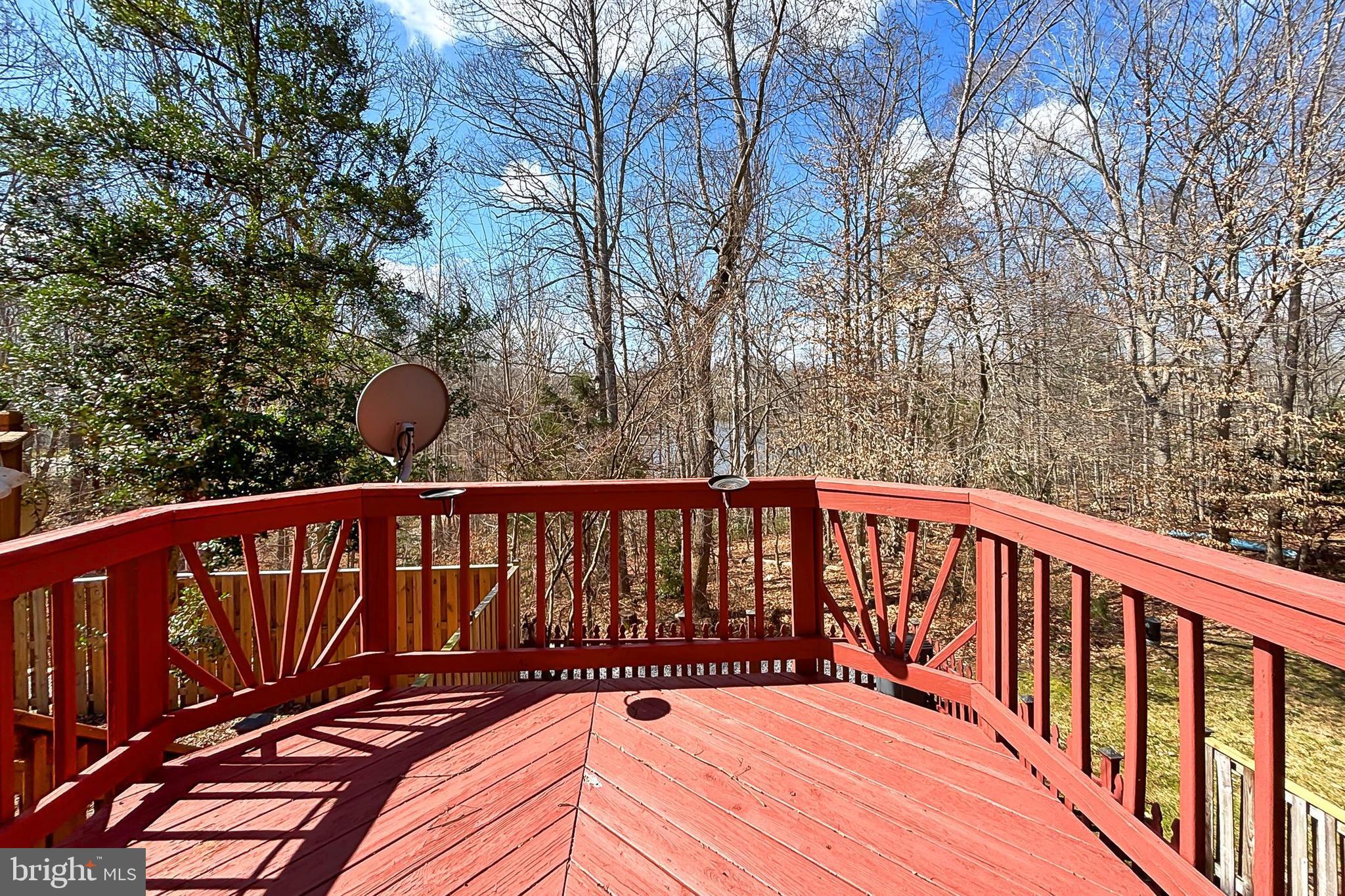 LAKE RIDGE - Residential Lease