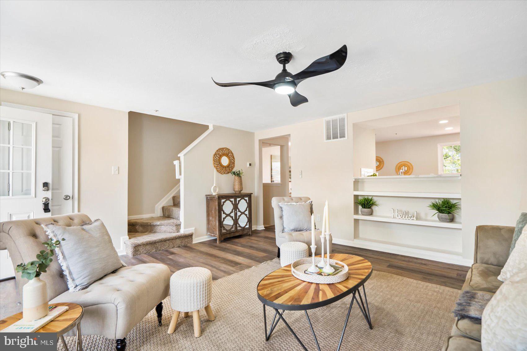 WEST SHORE - Residential