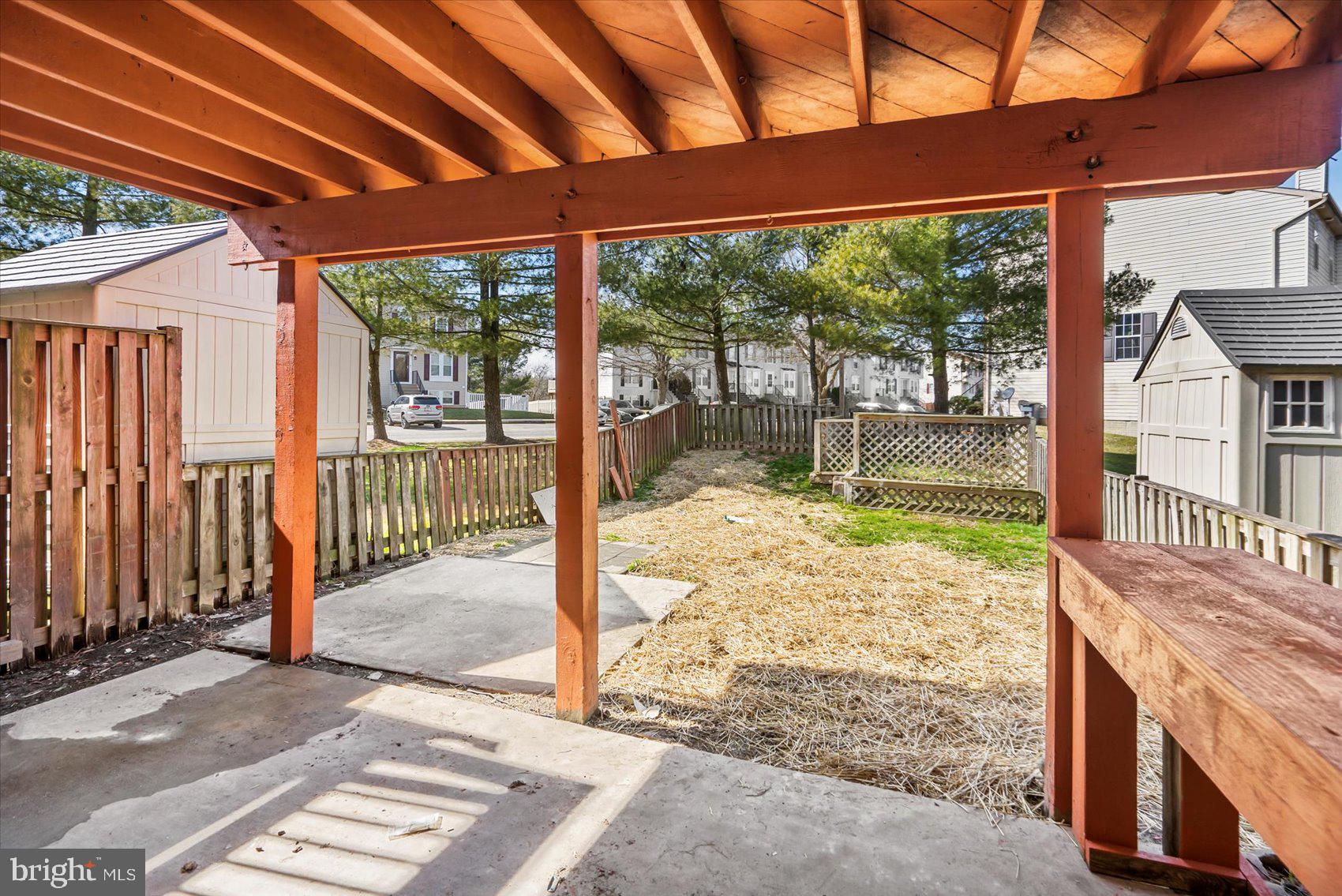 WEST SHORE - Residential