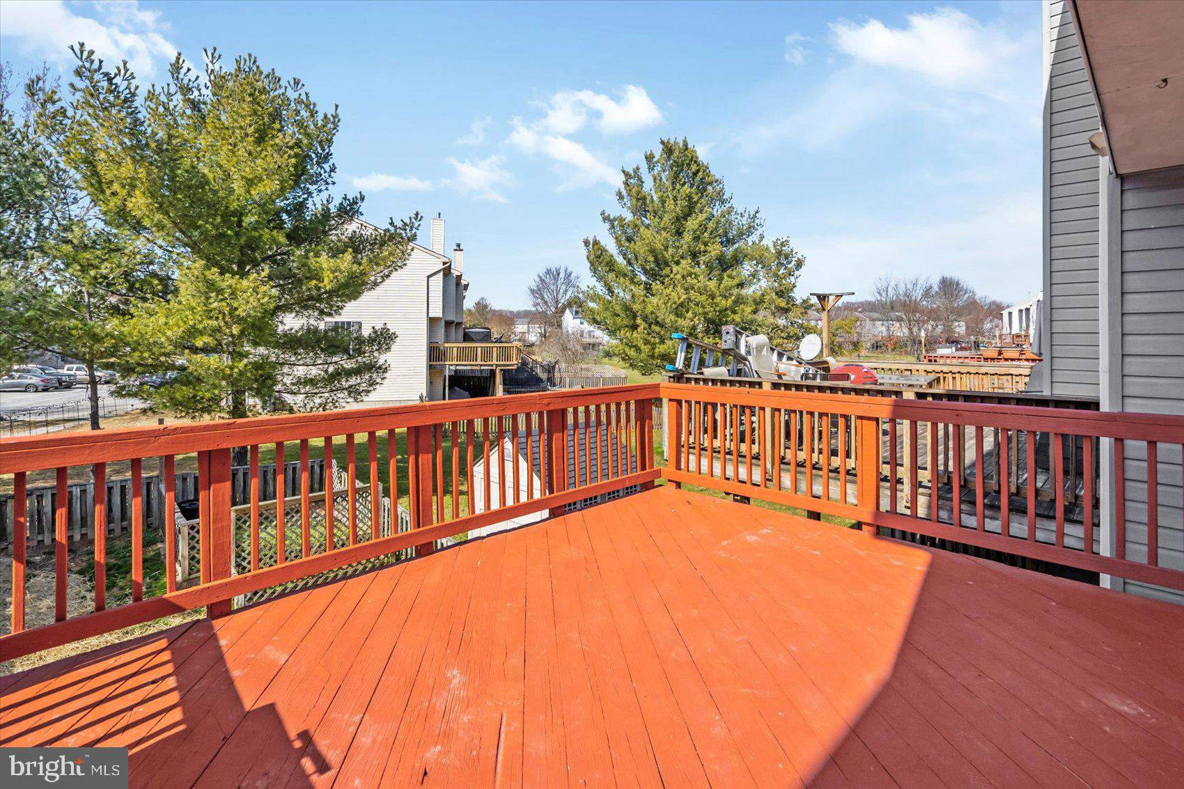 WEST SHORE - Residential