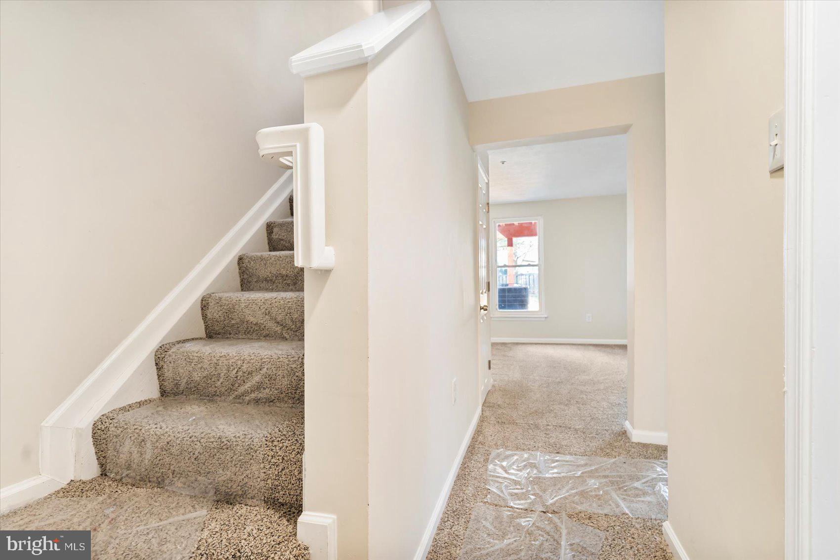 WEST SHORE - Residential