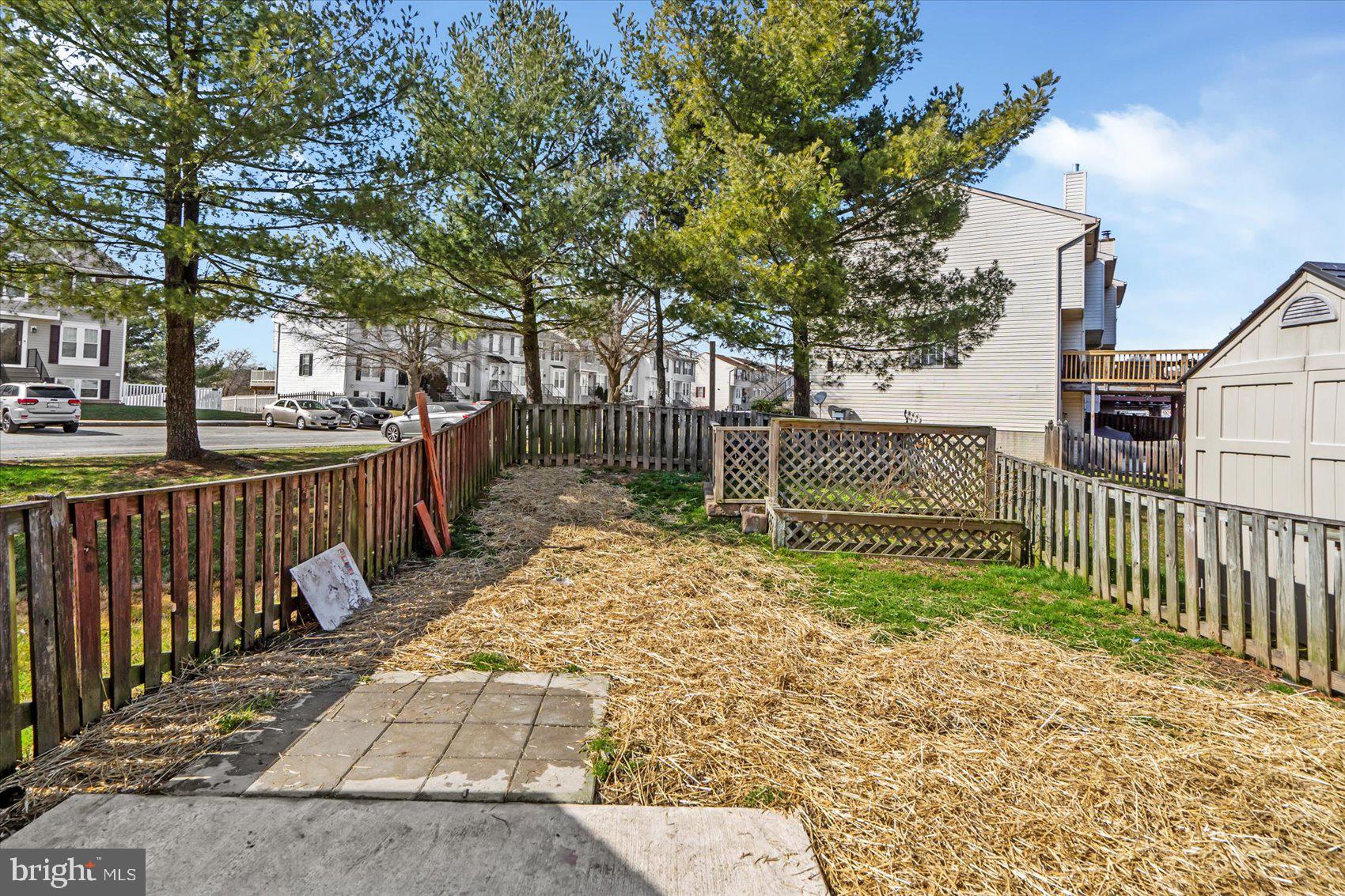 WEST SHORE - Residential