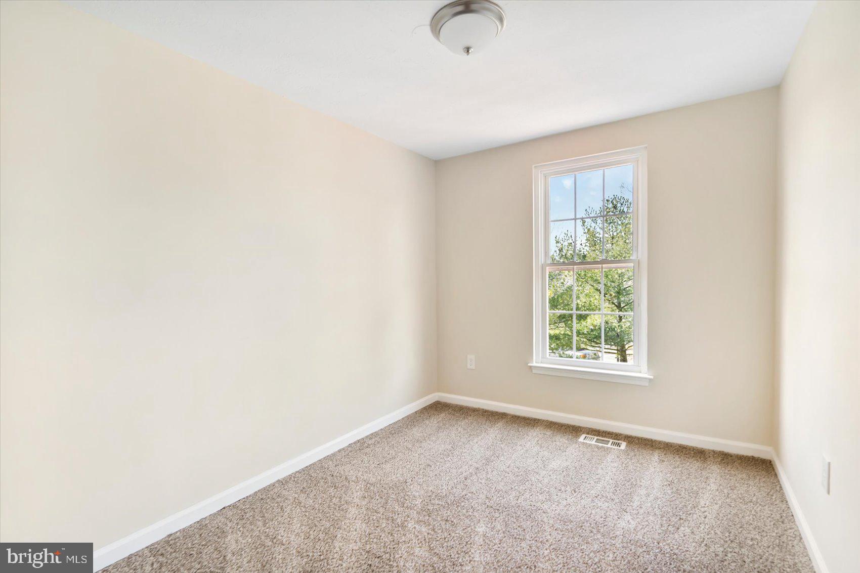 WEST SHORE - Residential