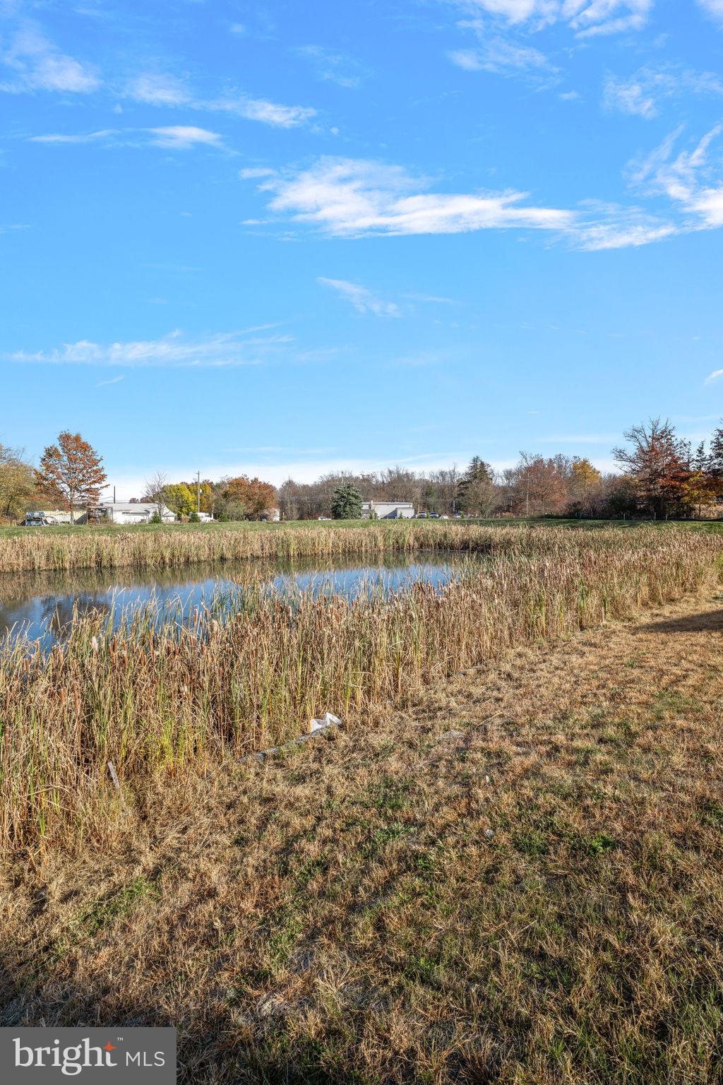 LANTERN RIDGE - Residential Lease