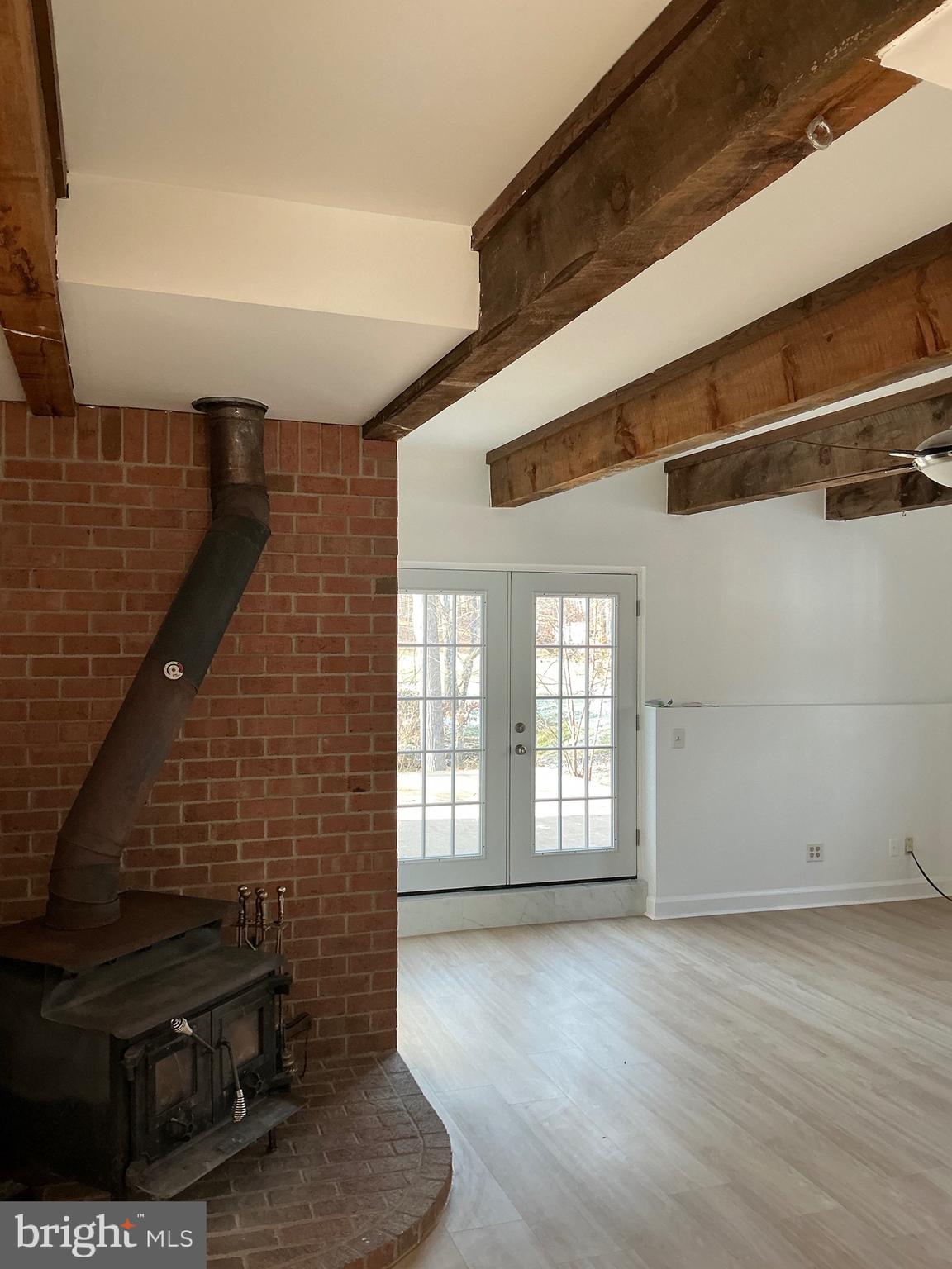 JEFFERSON WOODS - Residential