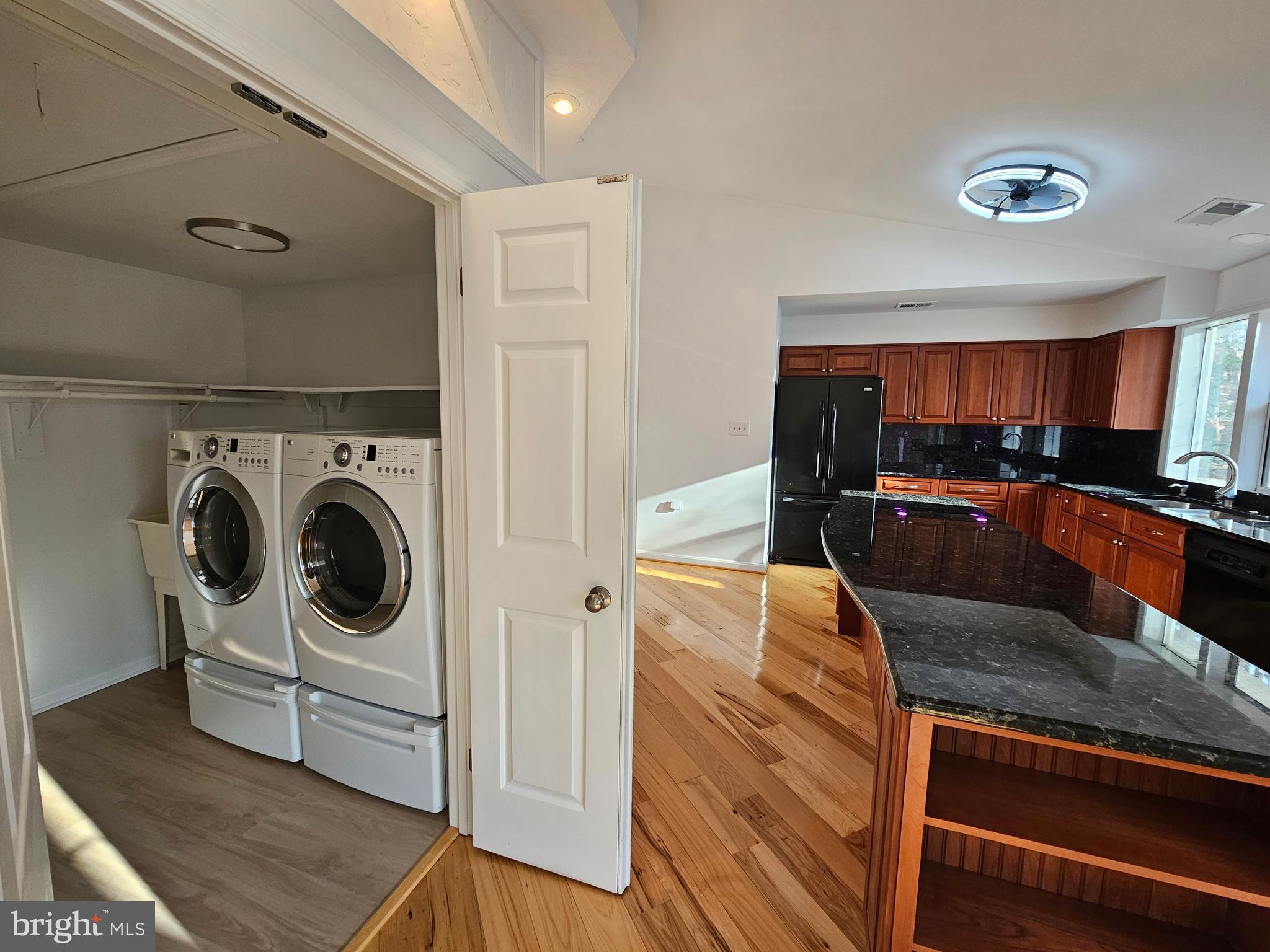 2496 JEFFERSON WOODS