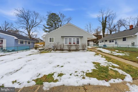 2008 LONGVIEW COURT ROSEDALE MD 21237