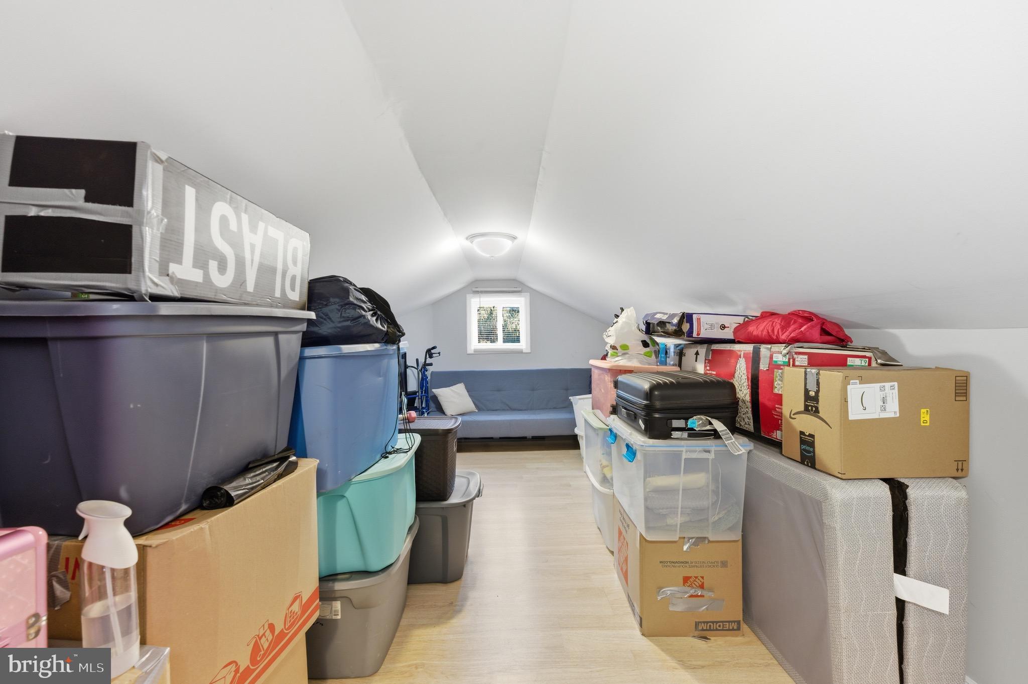 ROSEDALE MANOR - Residential