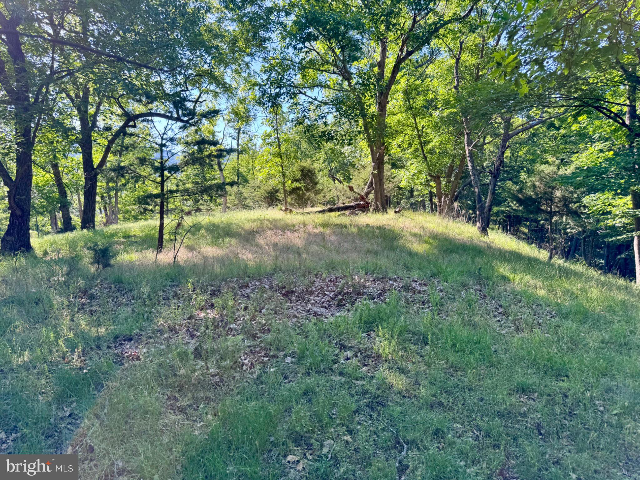 326 TWEED LANE