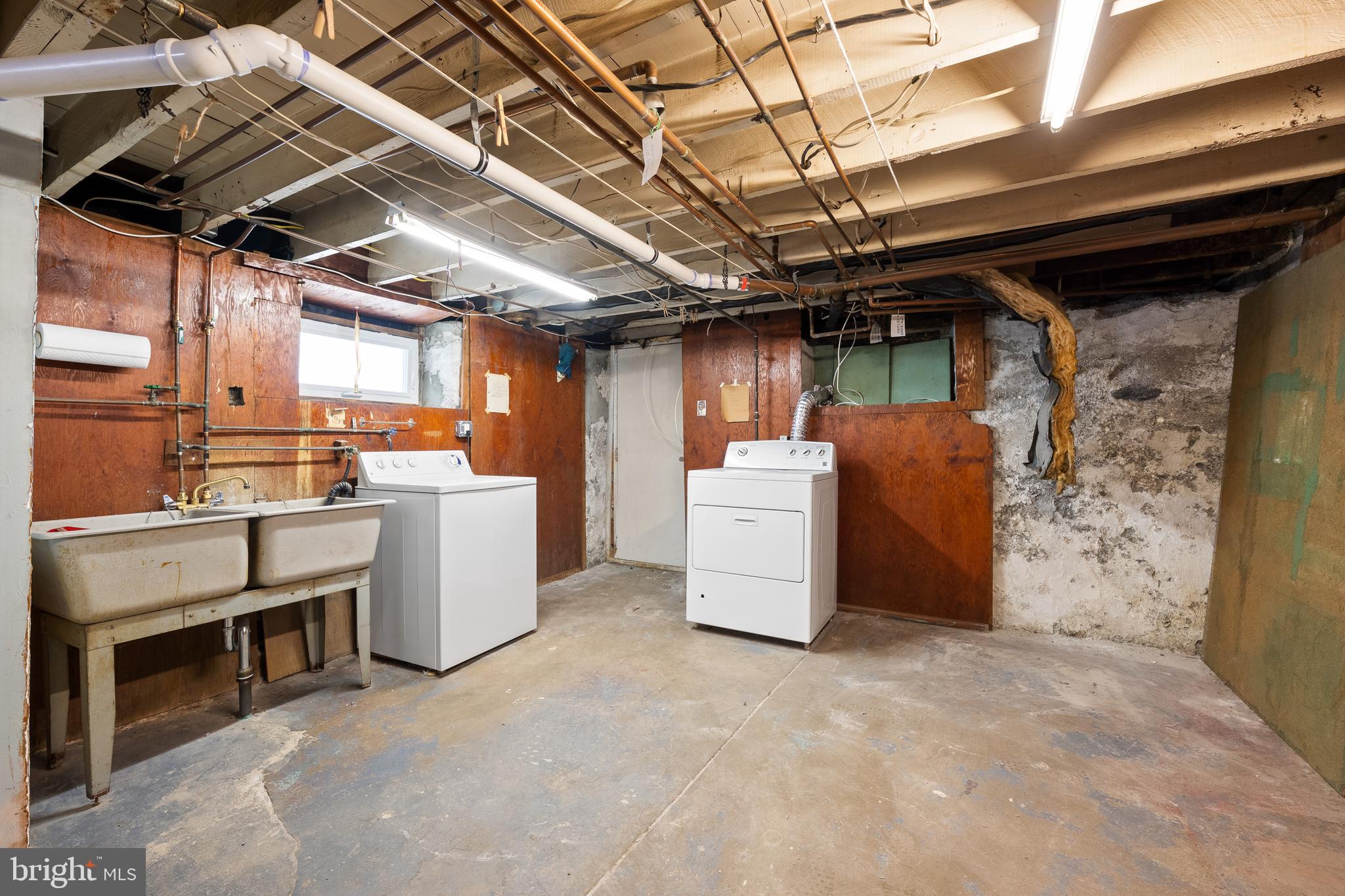 HAVERTOWN - Residential