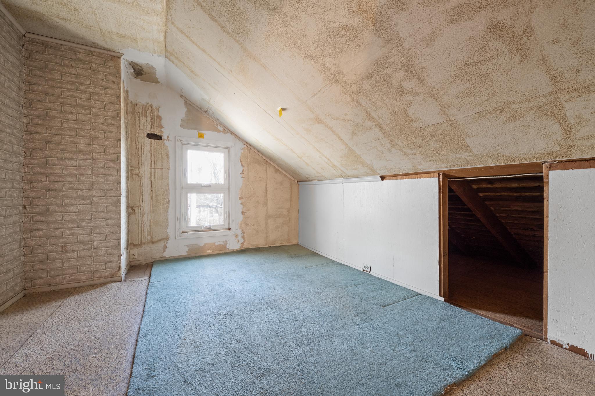 HAVERTOWN - Residential