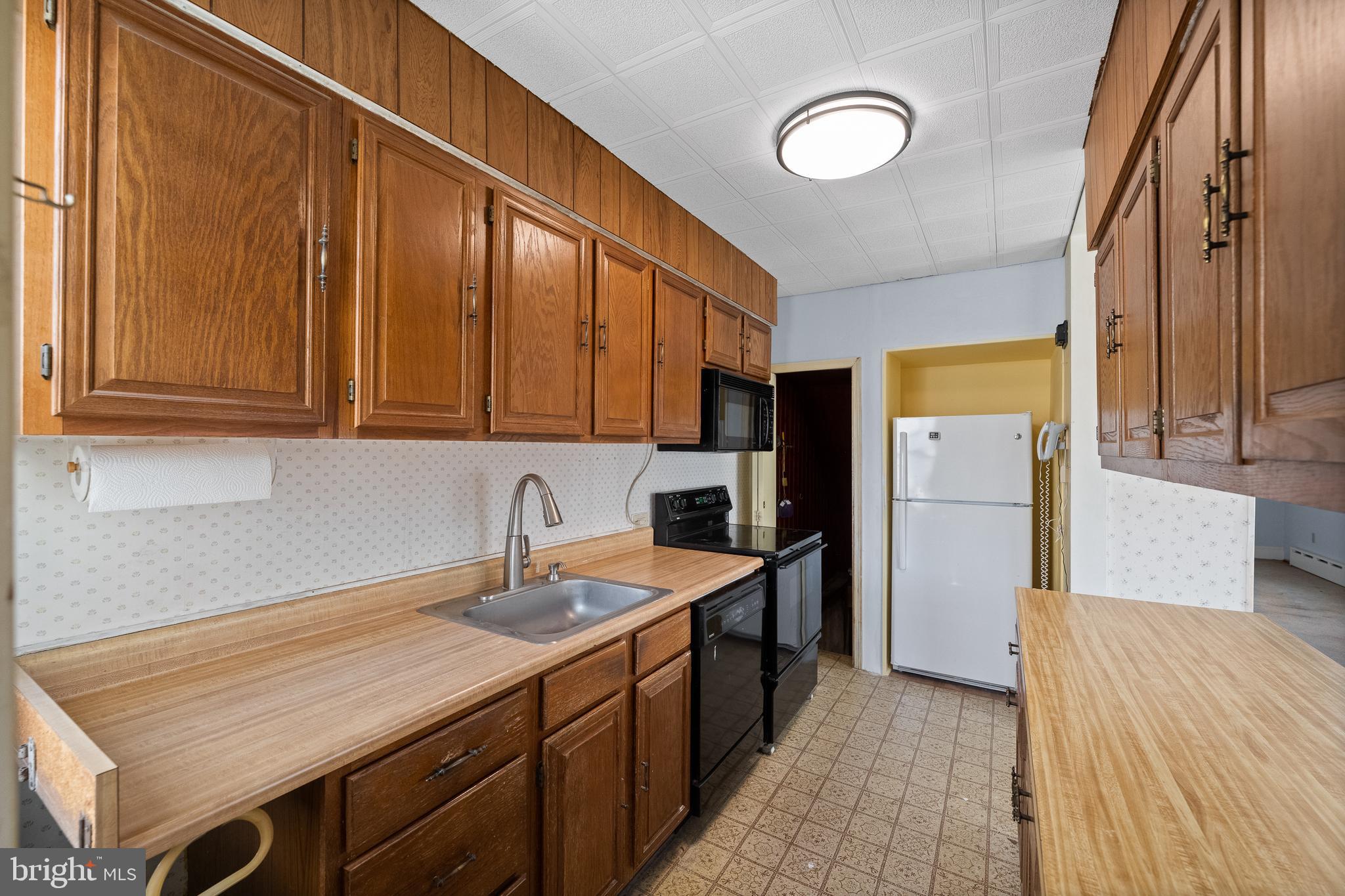 HAVERTOWN - Residential