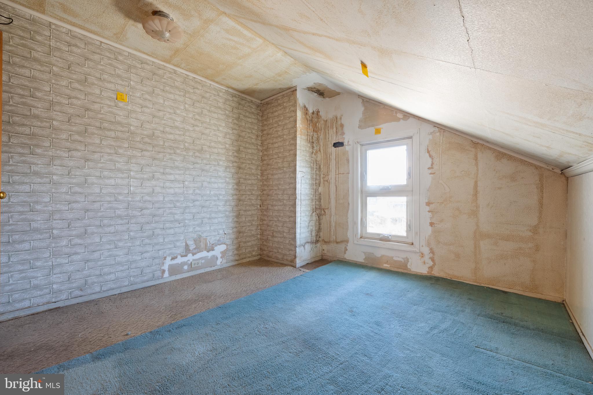 HAVERTOWN - Residential