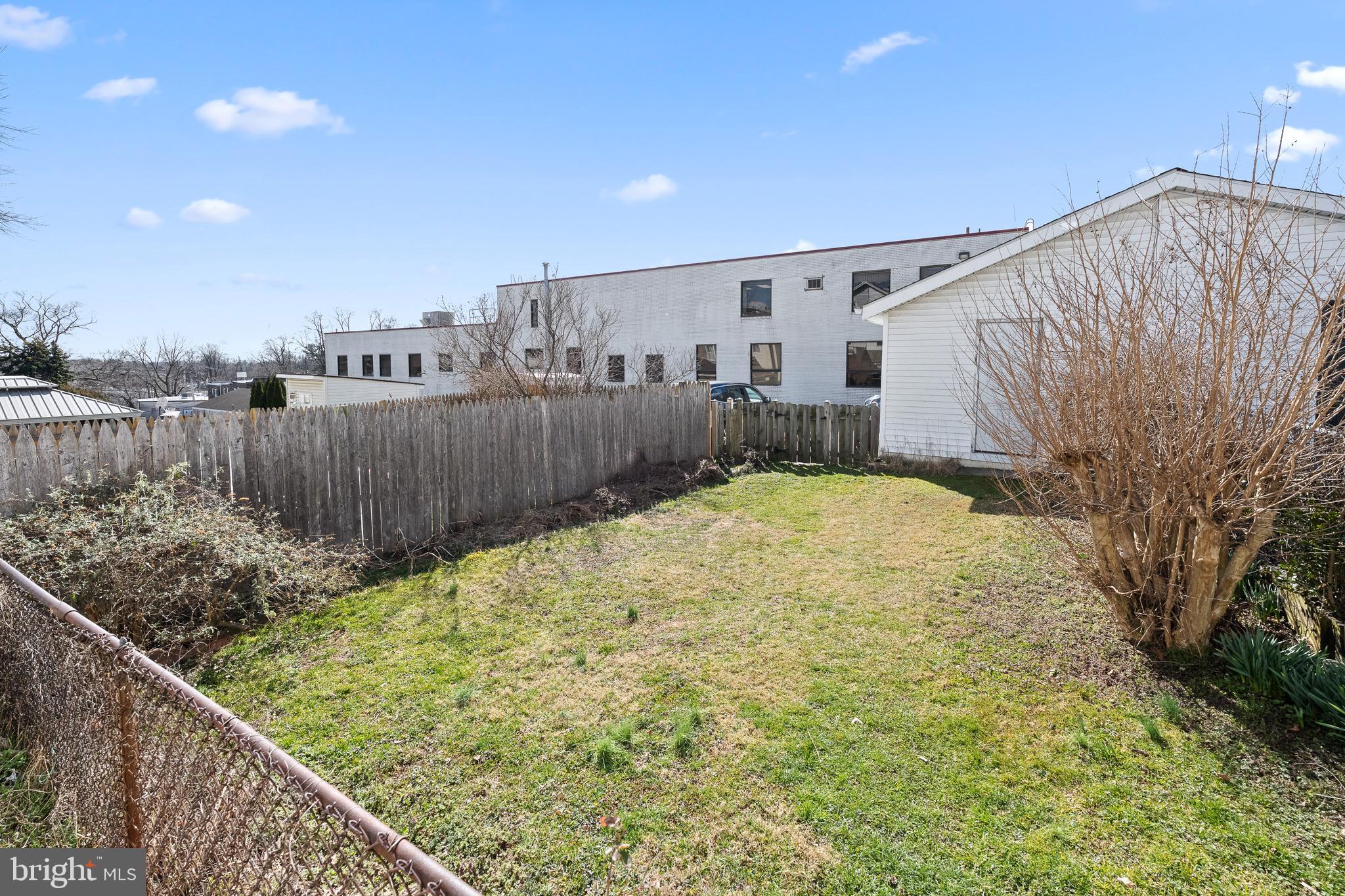 HAVERTOWN - Residential