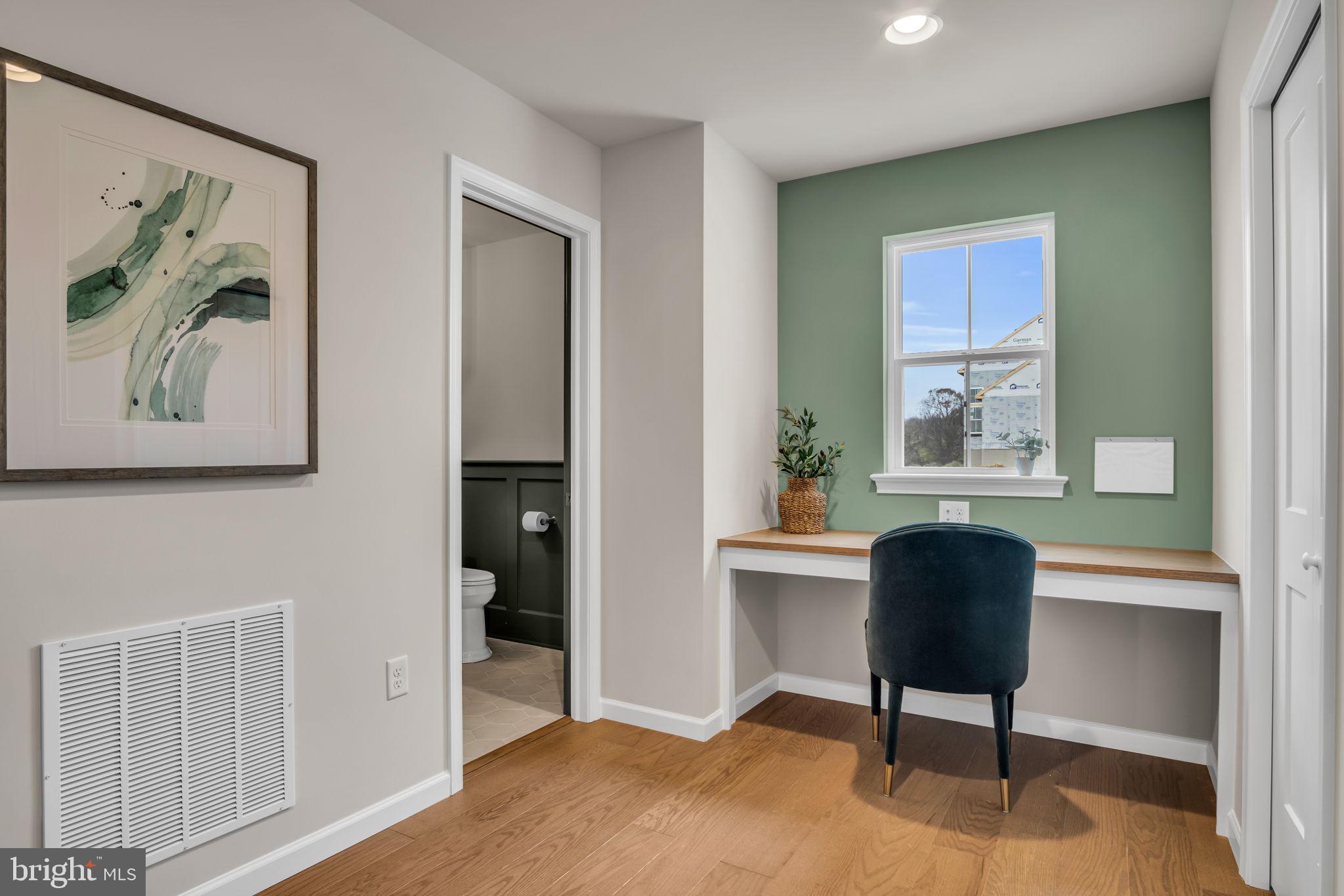 530 CORAL BELLS DRIVE