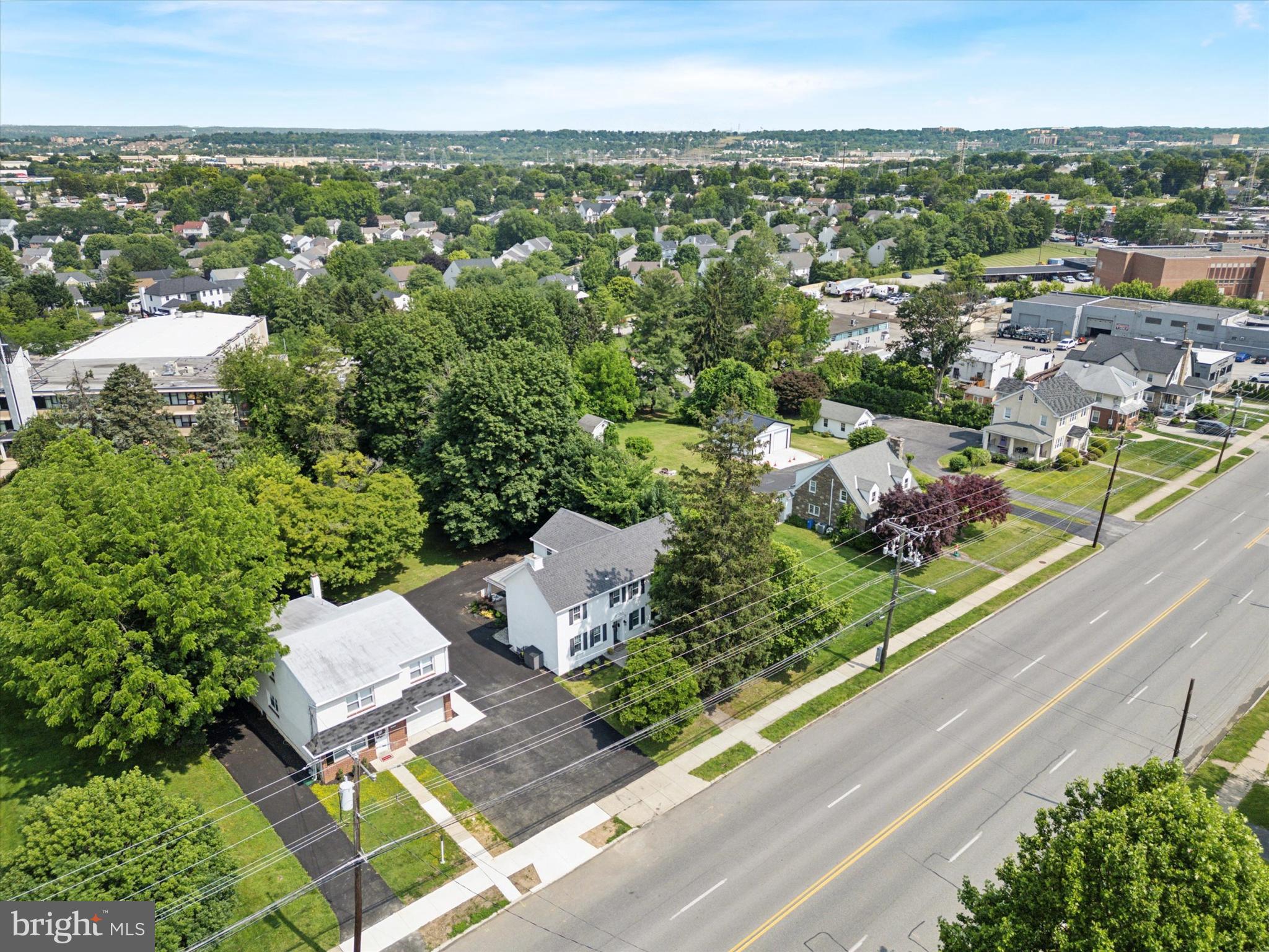 PLYMOUTH PARK - Residential