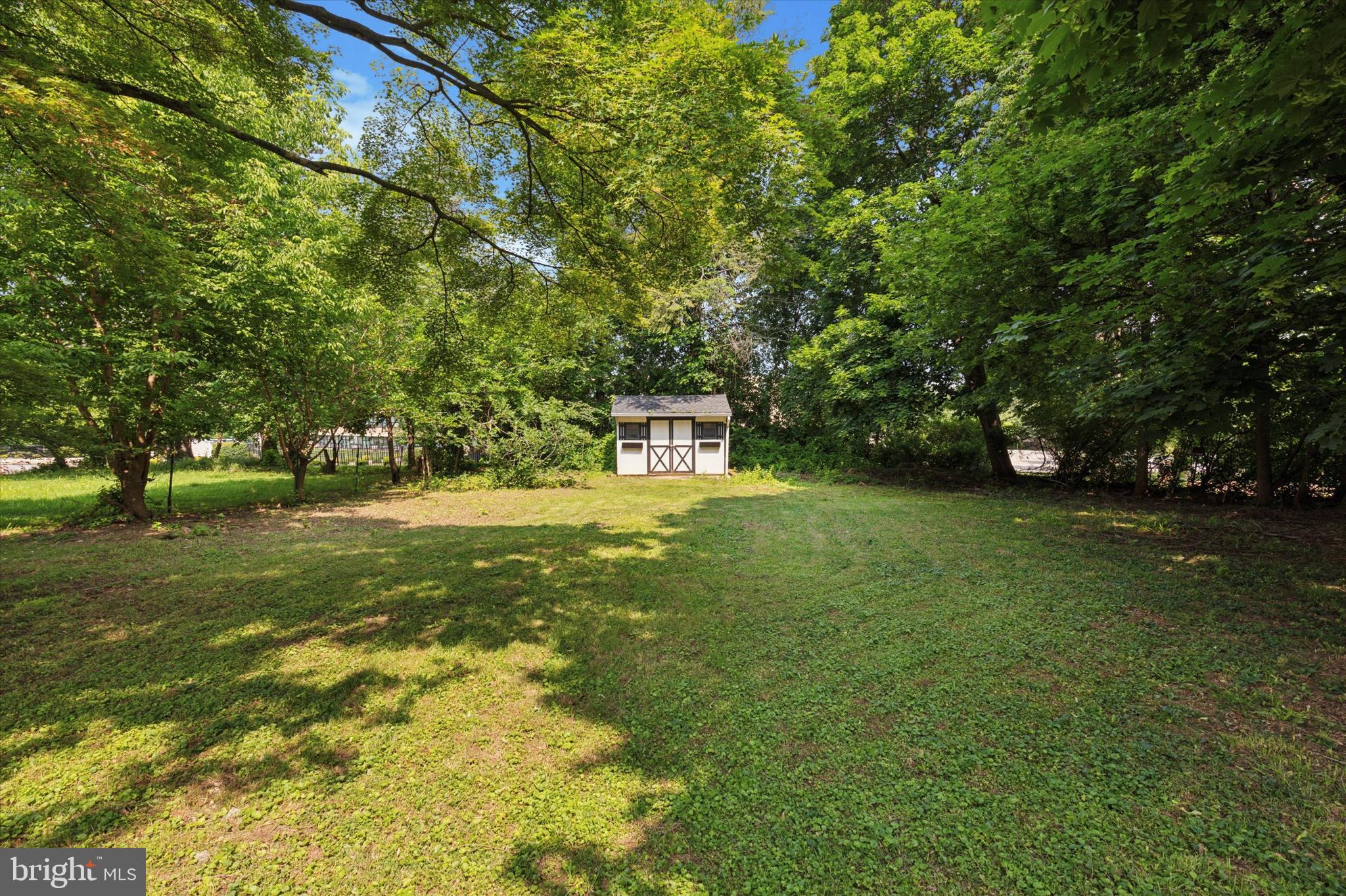 PLYMOUTH PARK - Residential