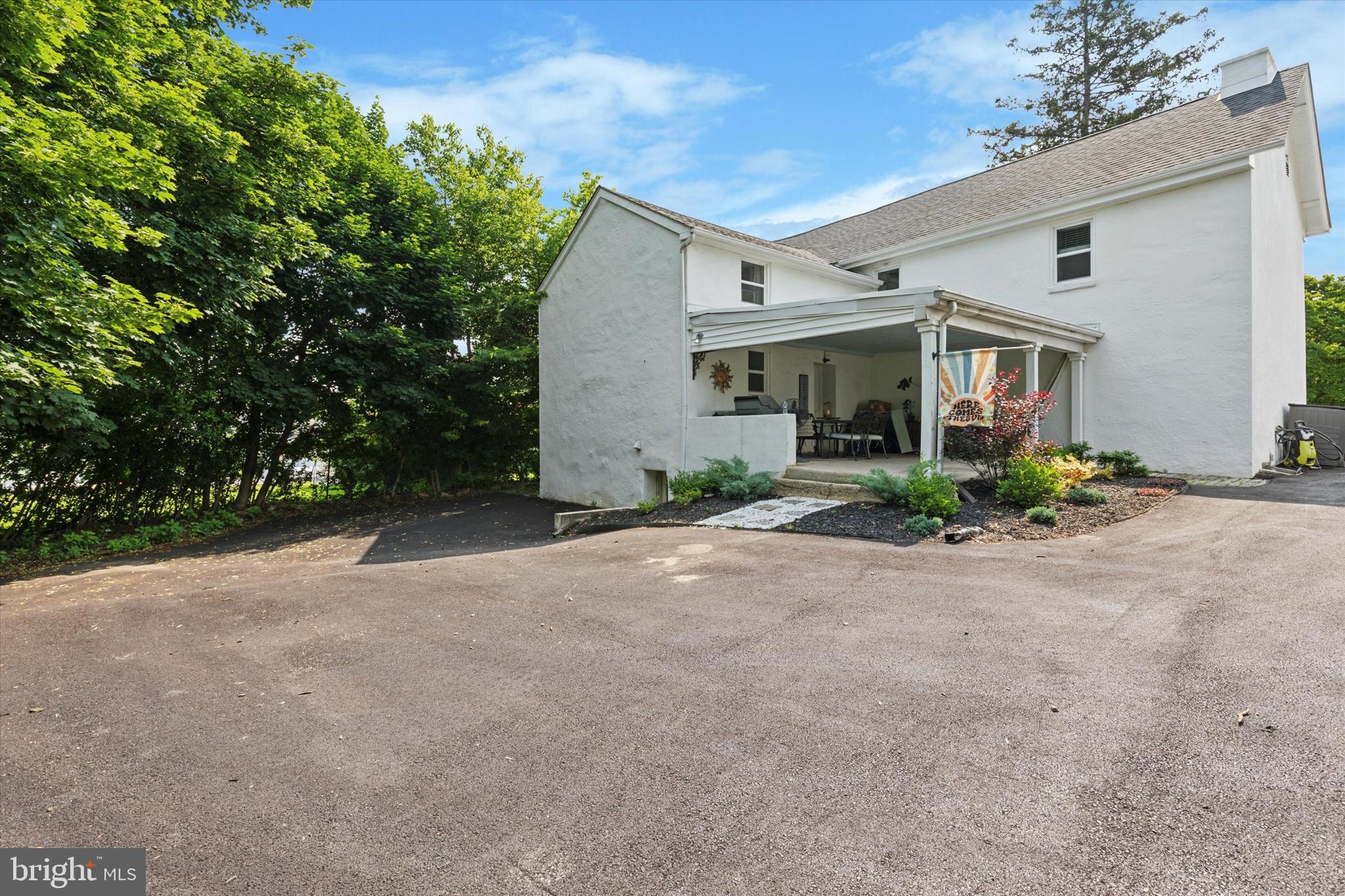 PLYMOUTH PARK - Residential