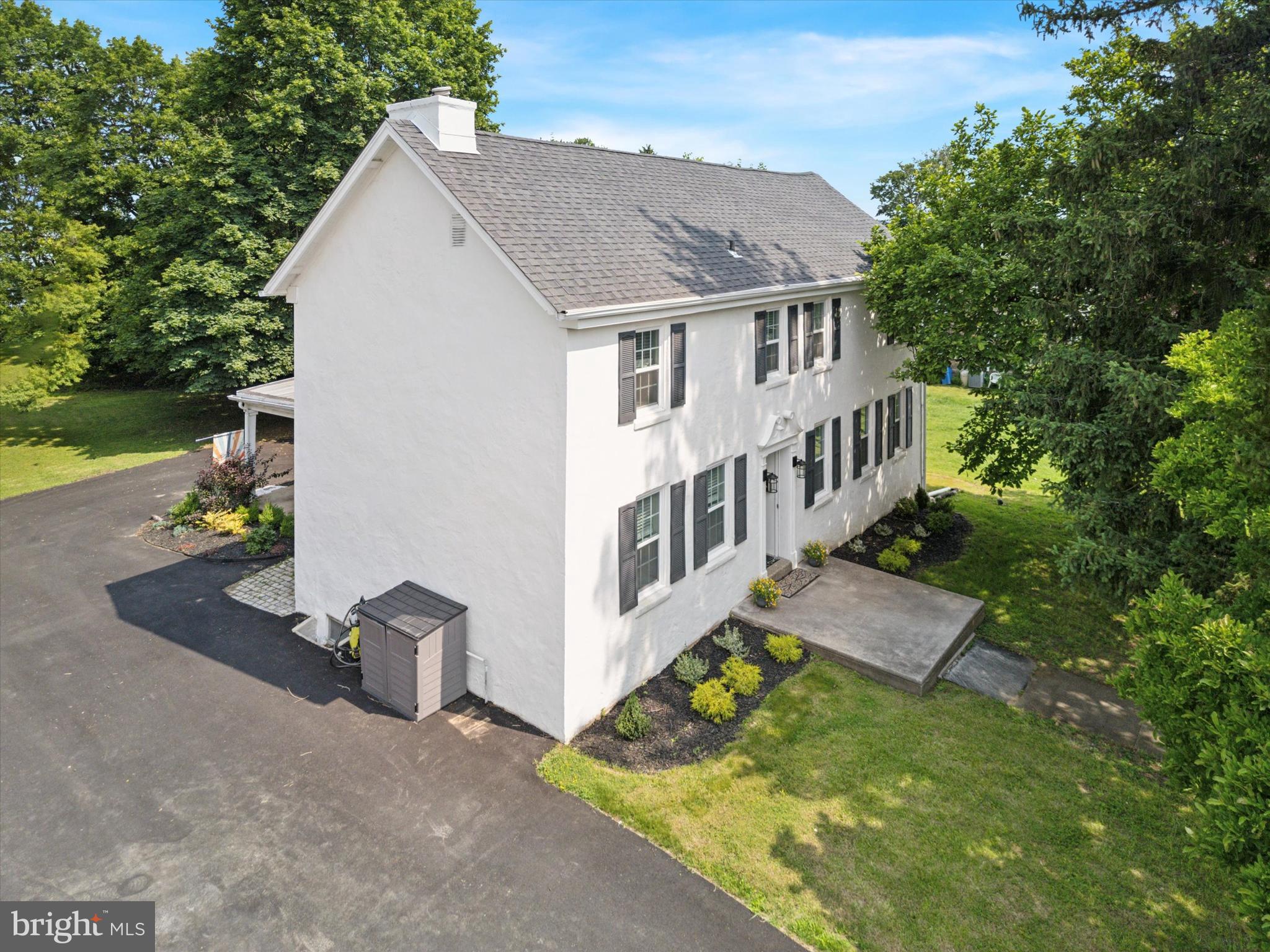 PLYMOUTH PARK - Residential