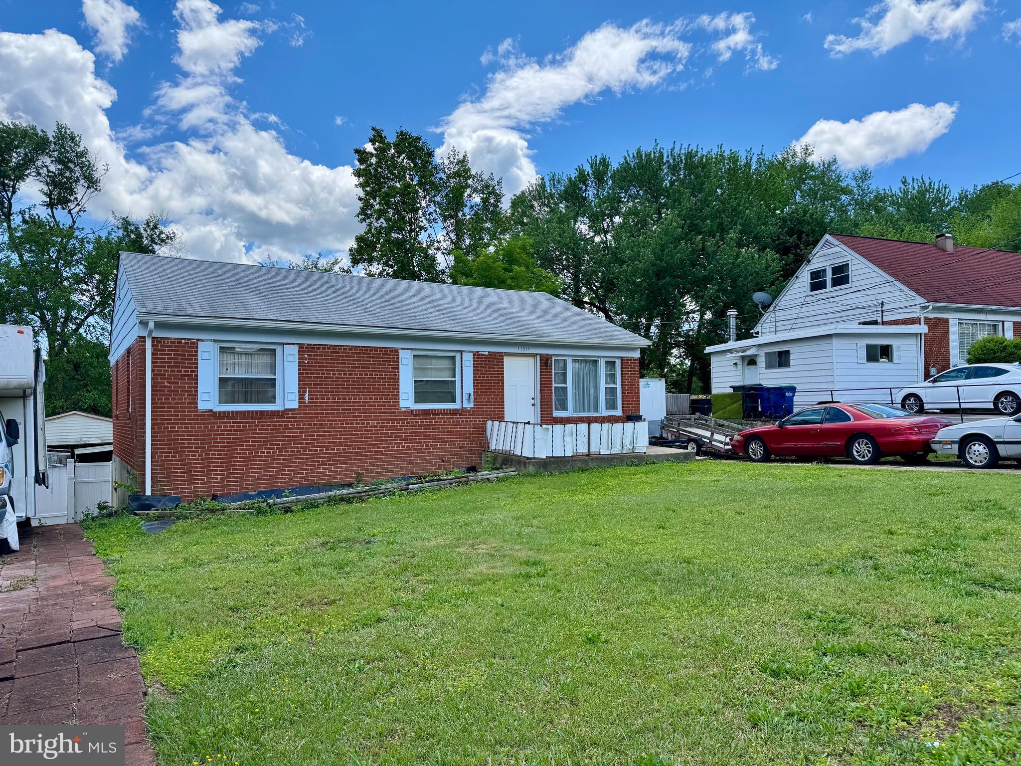 13914 MATHEWS DRIVE