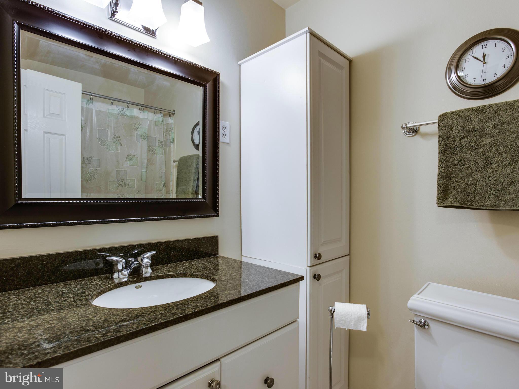 ROCK CREEK PALISADES - Residential Lease